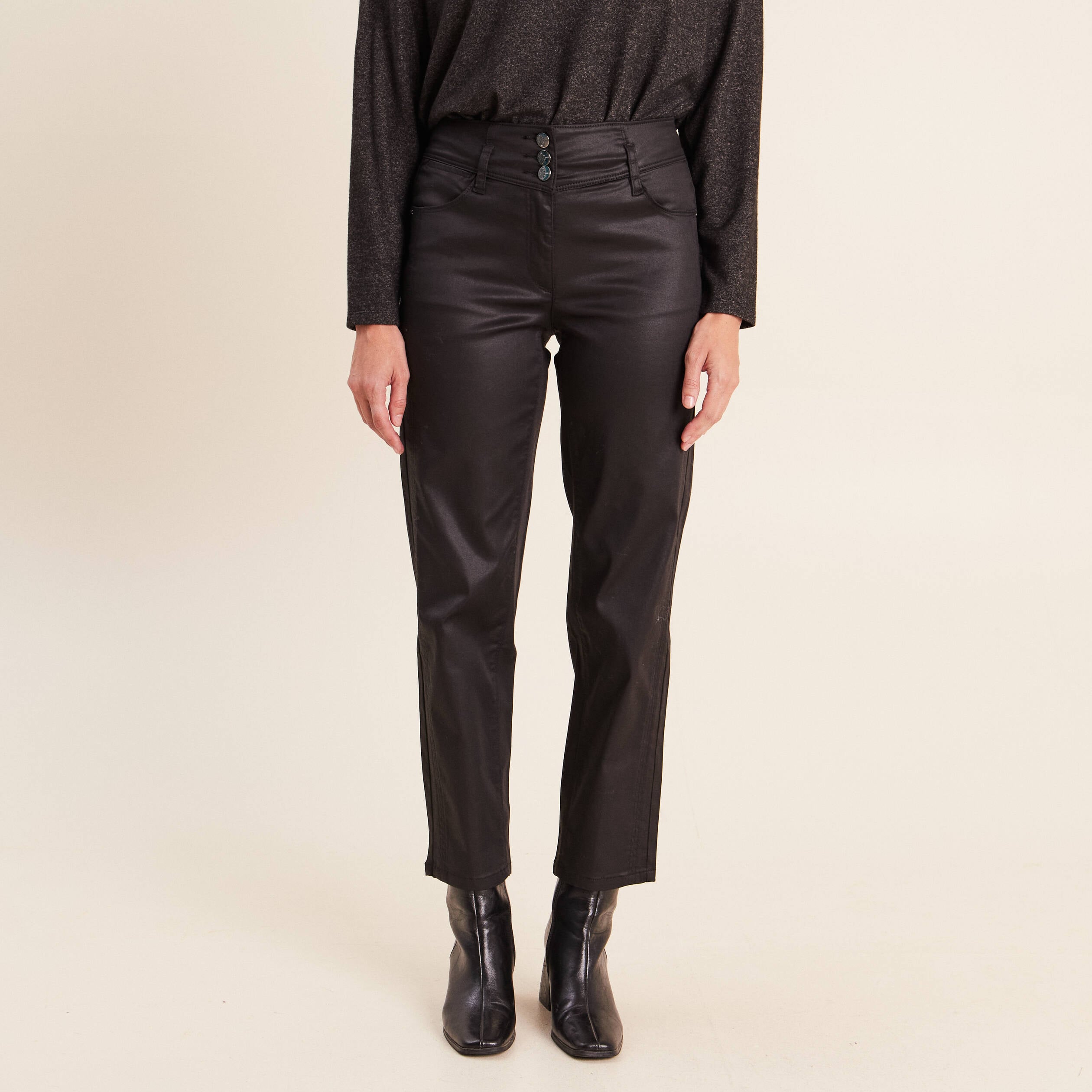 Pantalon enduit noir femme