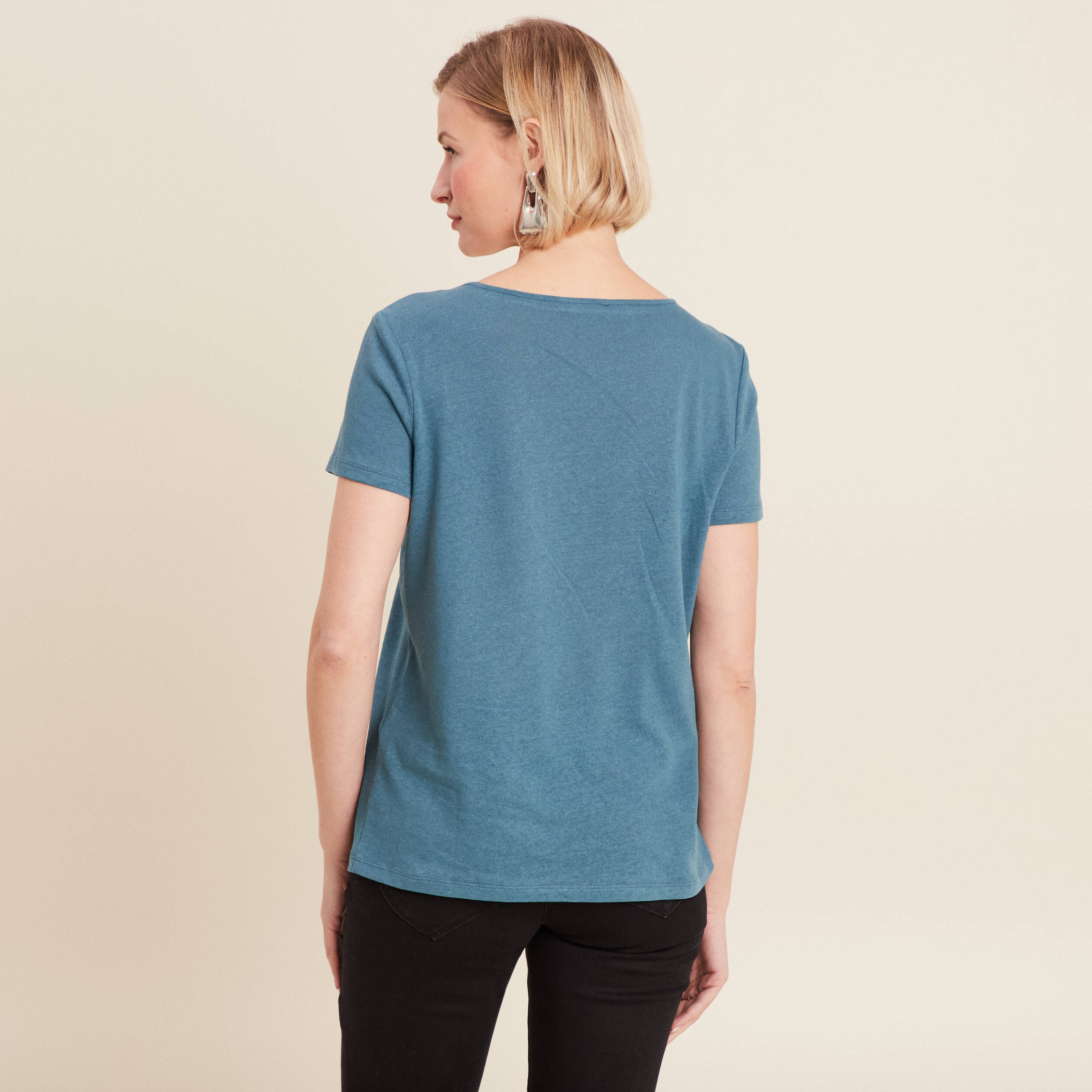 T-shirt manches courtes col en V bleu pétrole femme