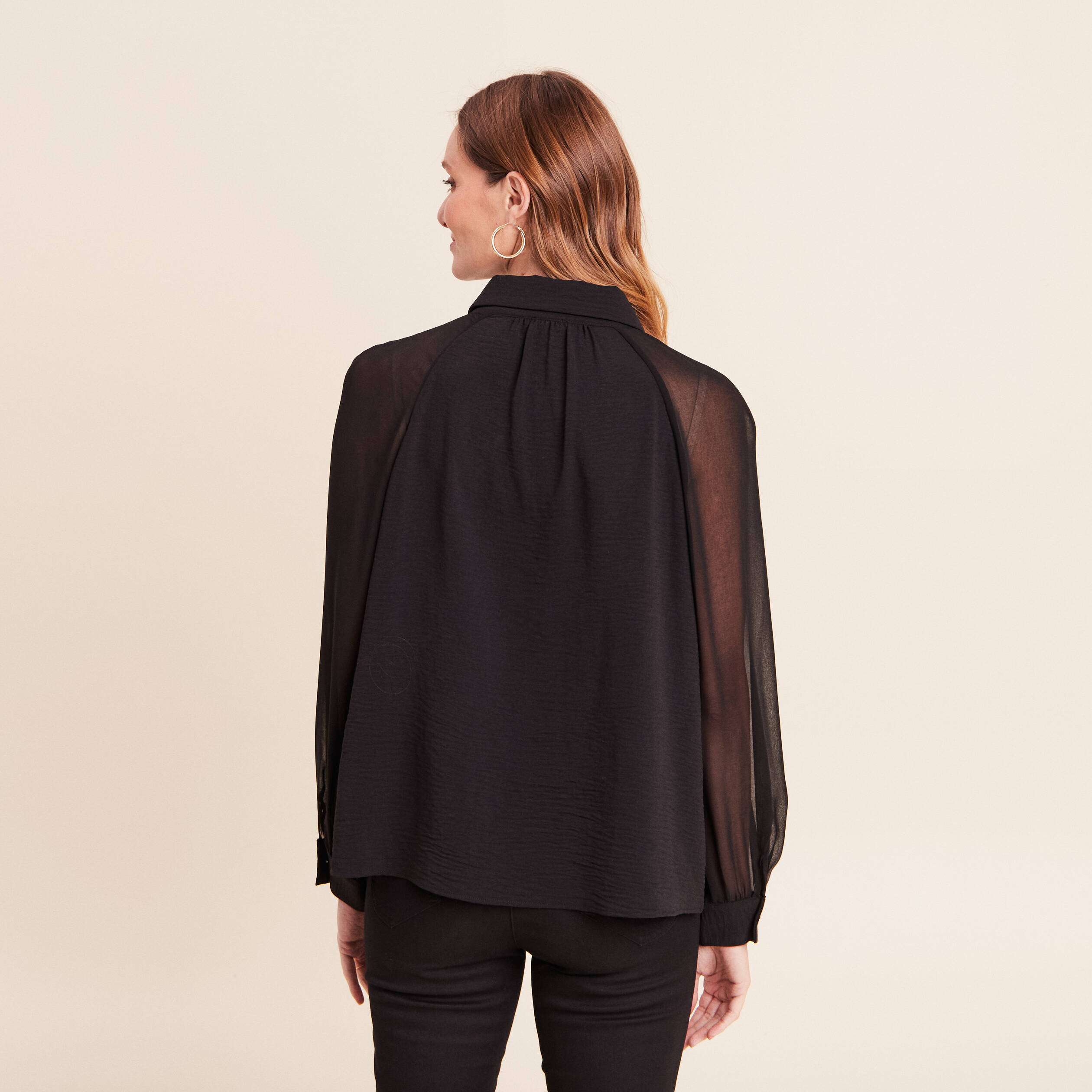 Chemise ample voile doubl&eacute;e col chemise noir femme