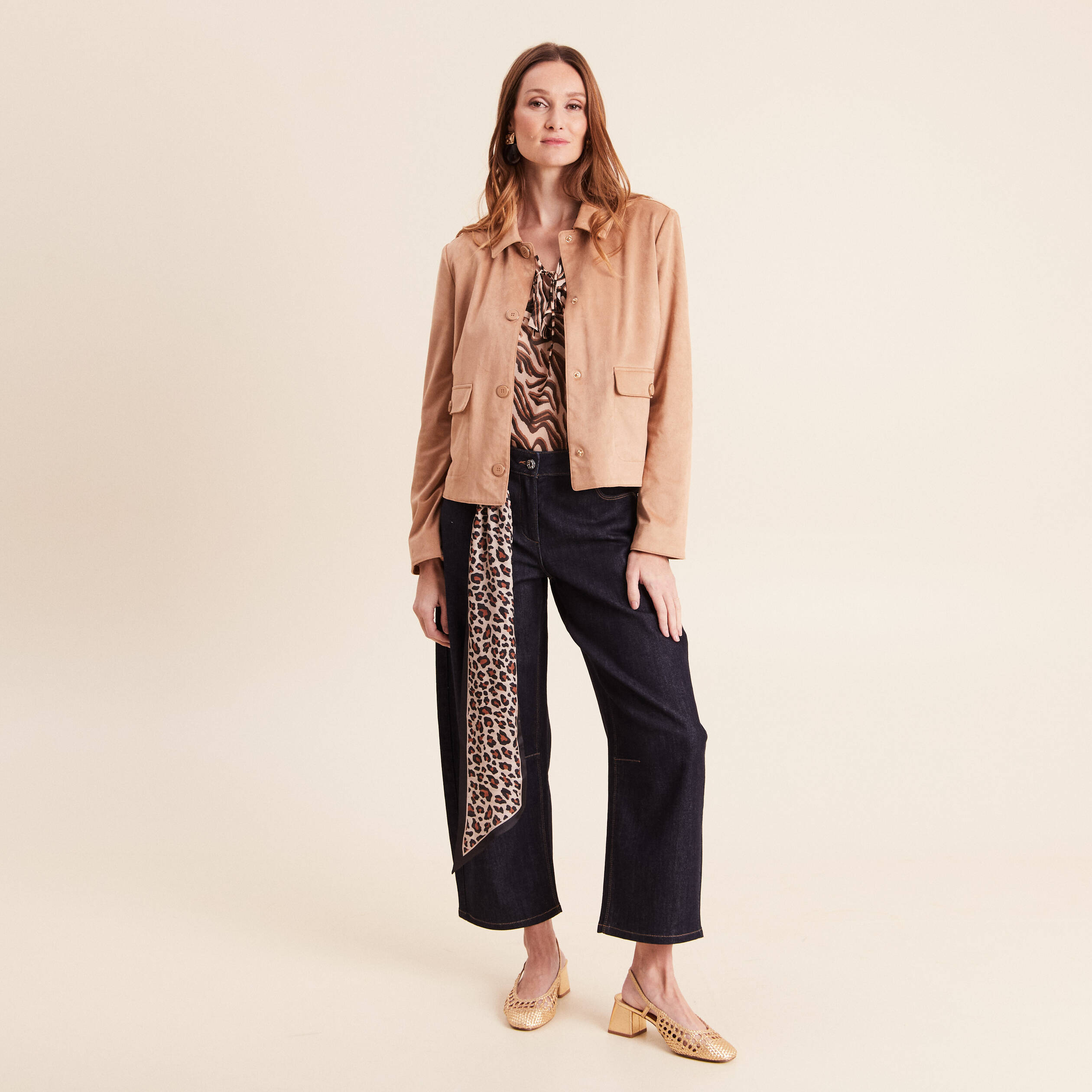 Veste courte droite aspect daim marron clair femme