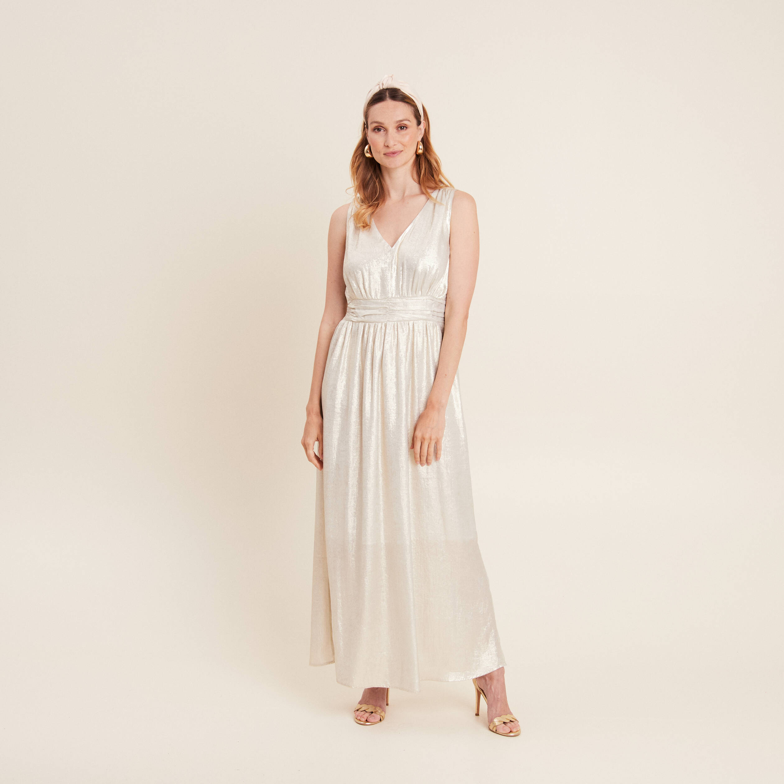 robe longue evasee metallisee couleur or femme Robe longue évasée métallisée couleur or femme