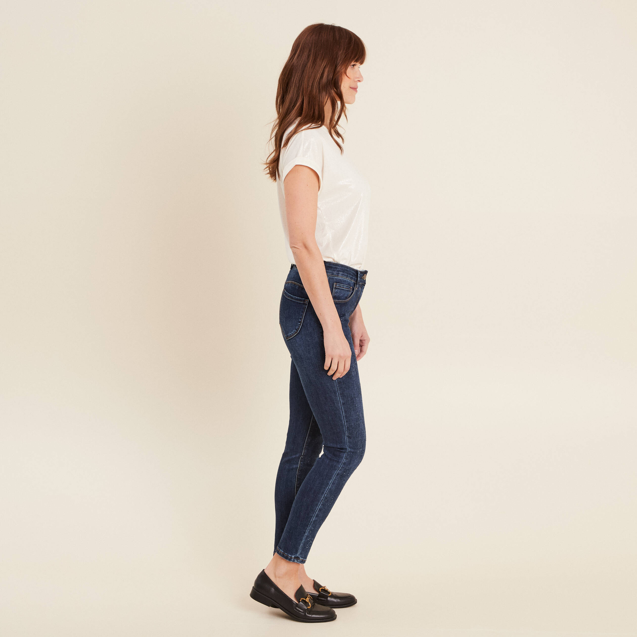Jean ajusté à strass denim brut femme