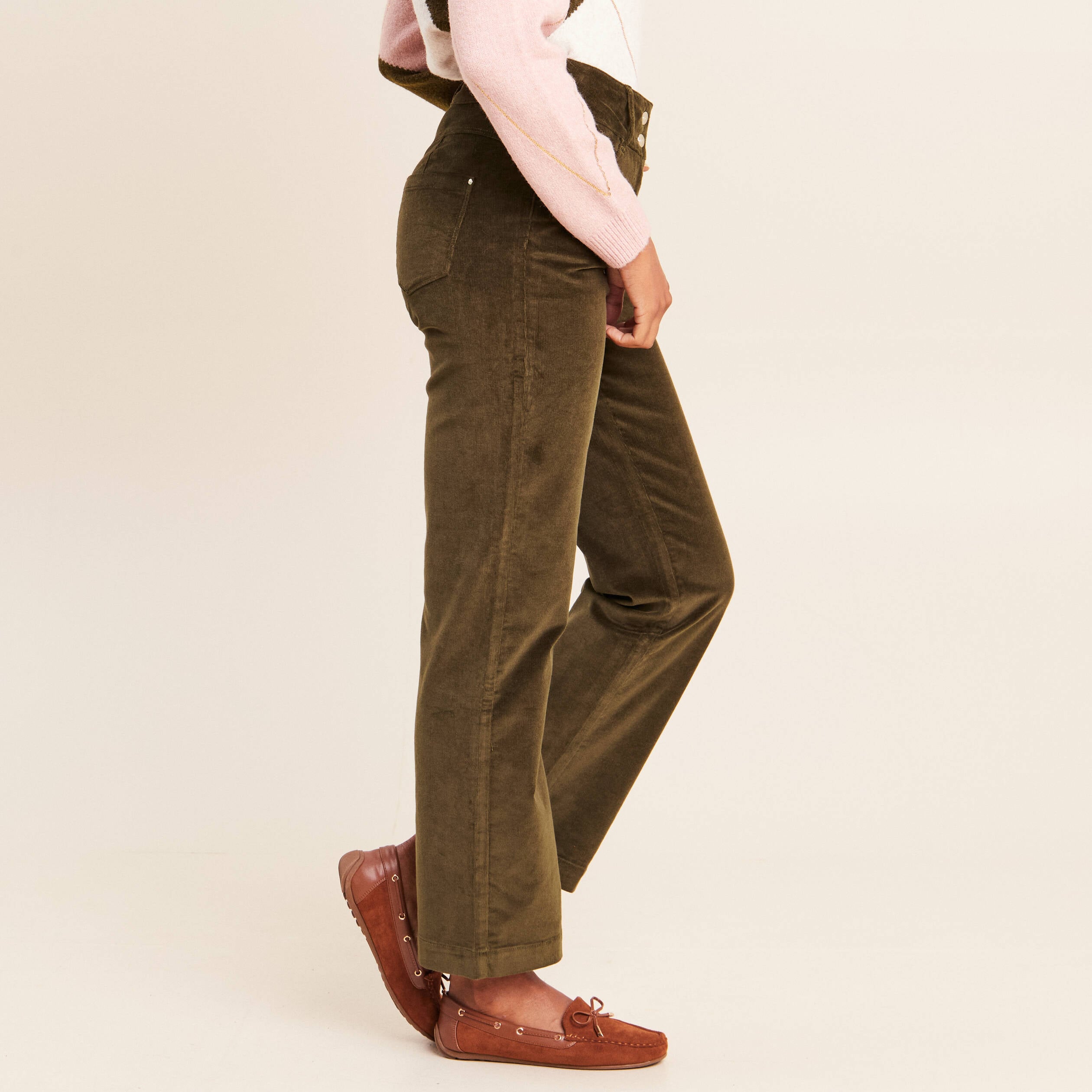 Pantalon taille haute en velours vert kaki femme
