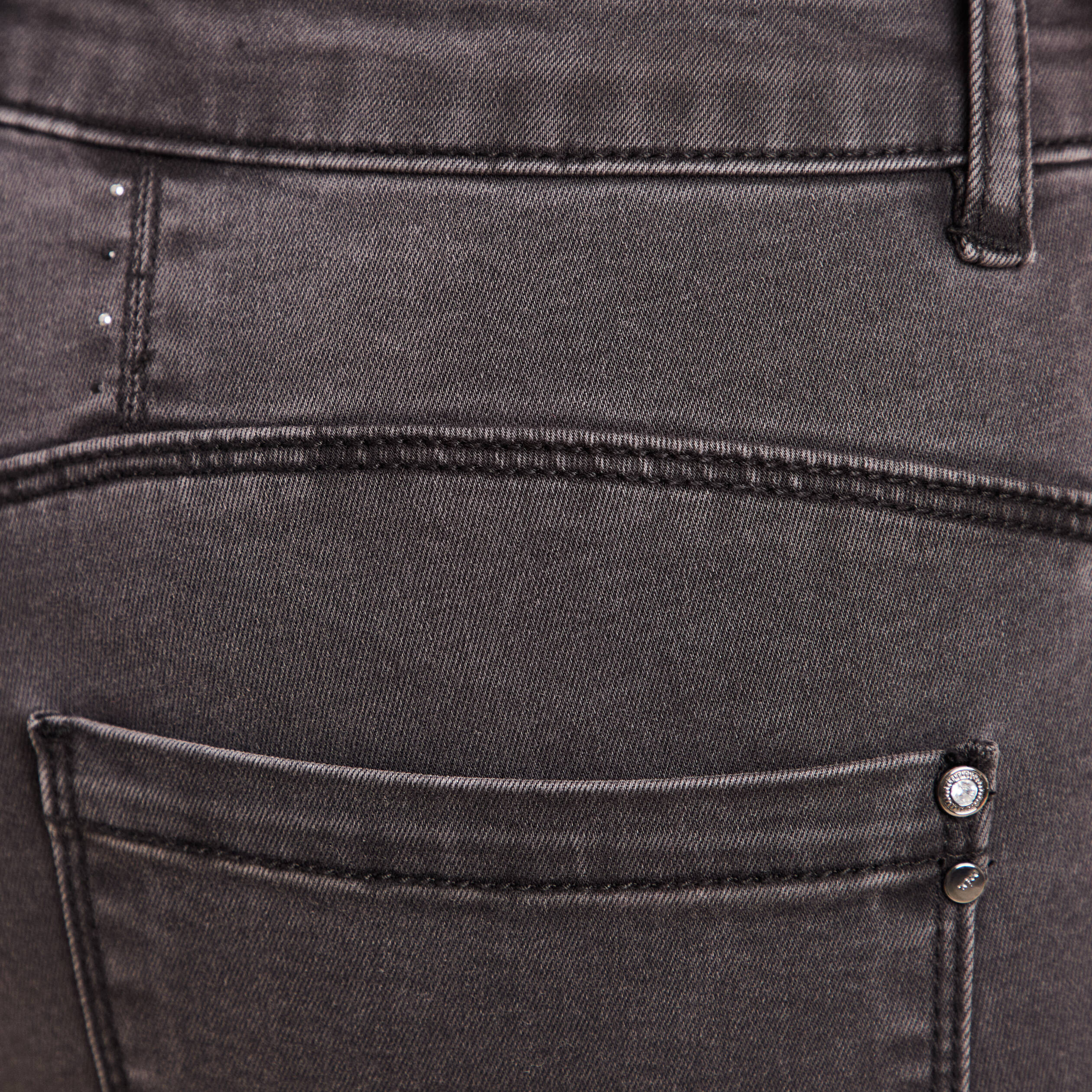 Jean ajusté taille basculée denim gris femme