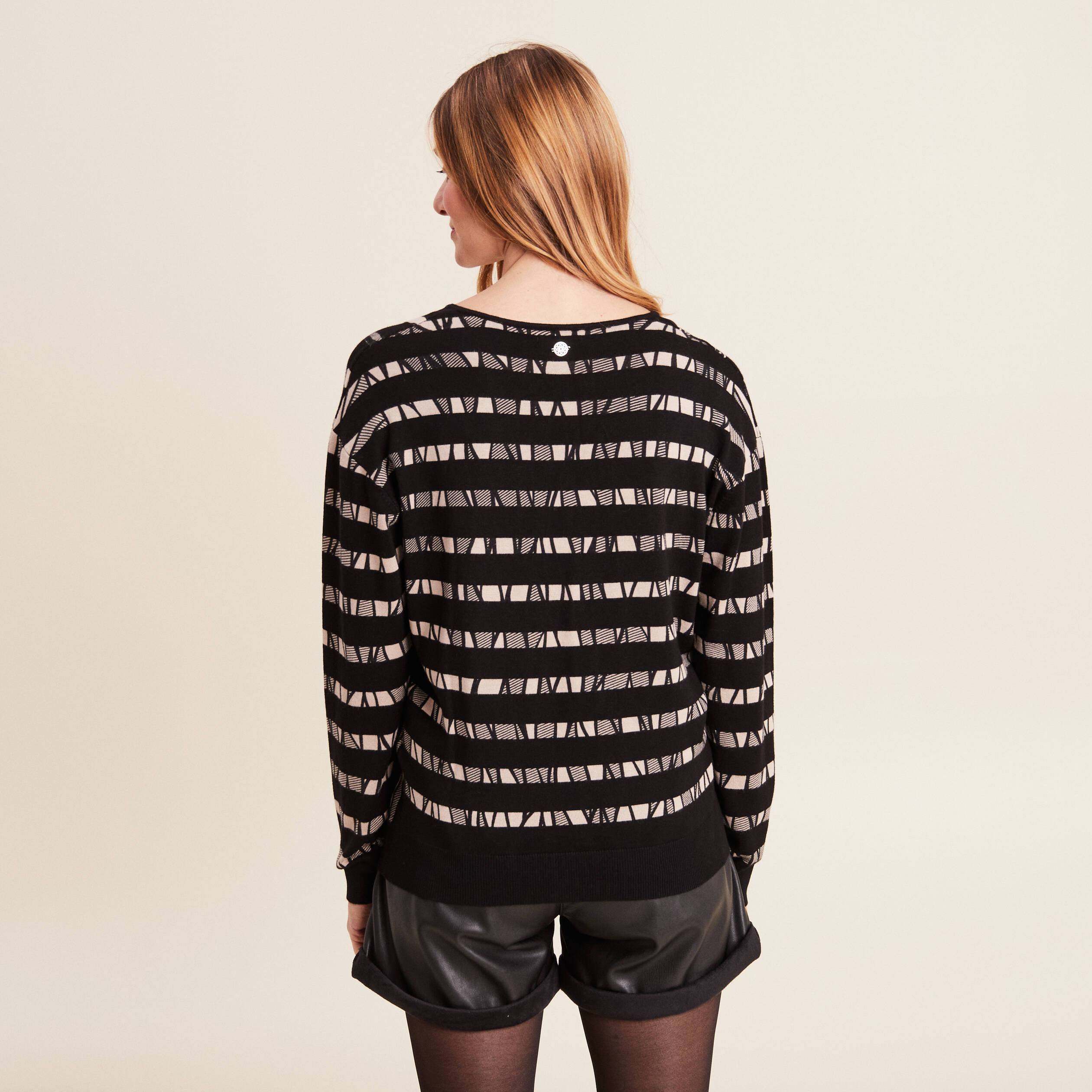 Pull manches longues noir femme