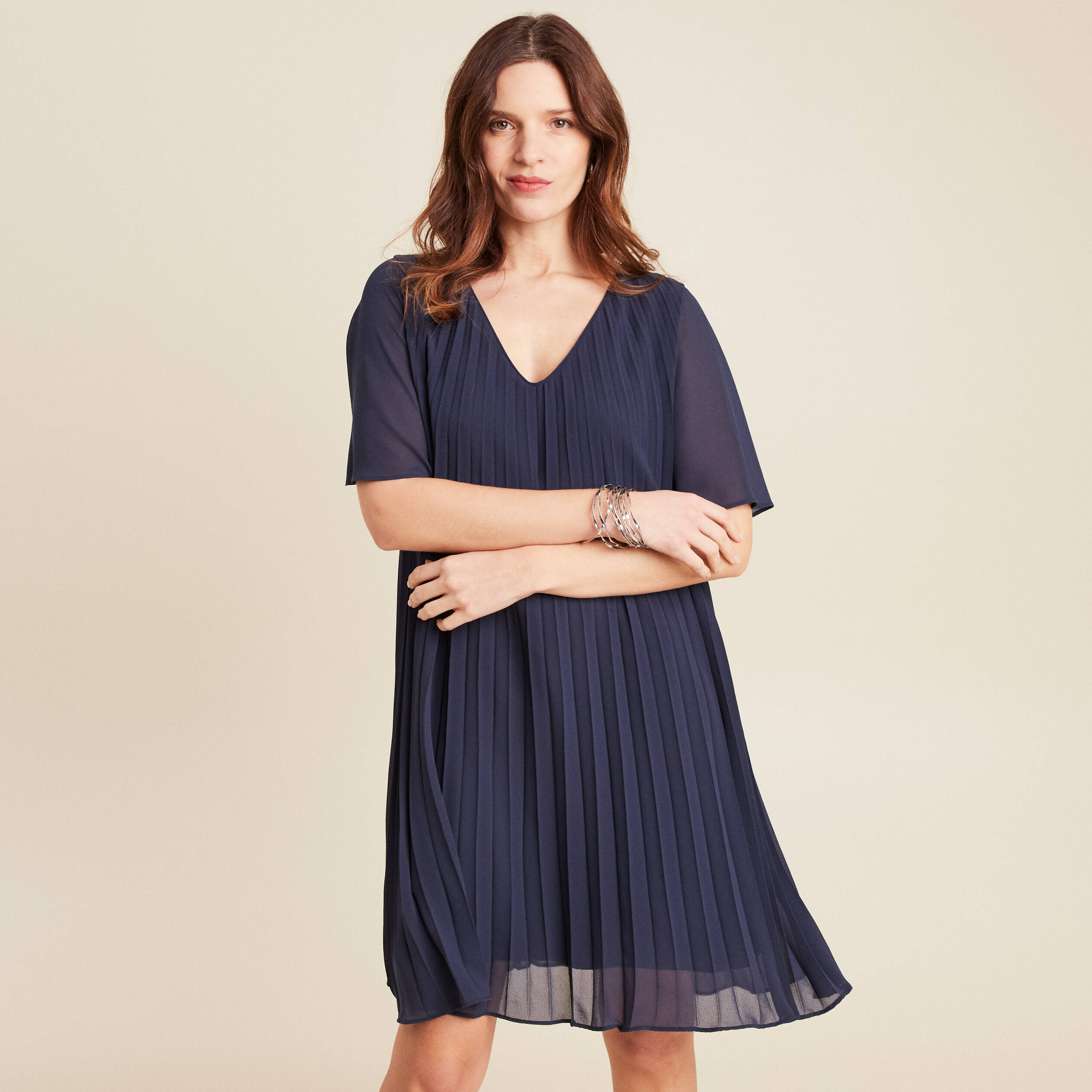 Robe droite plissée bleu marine femme