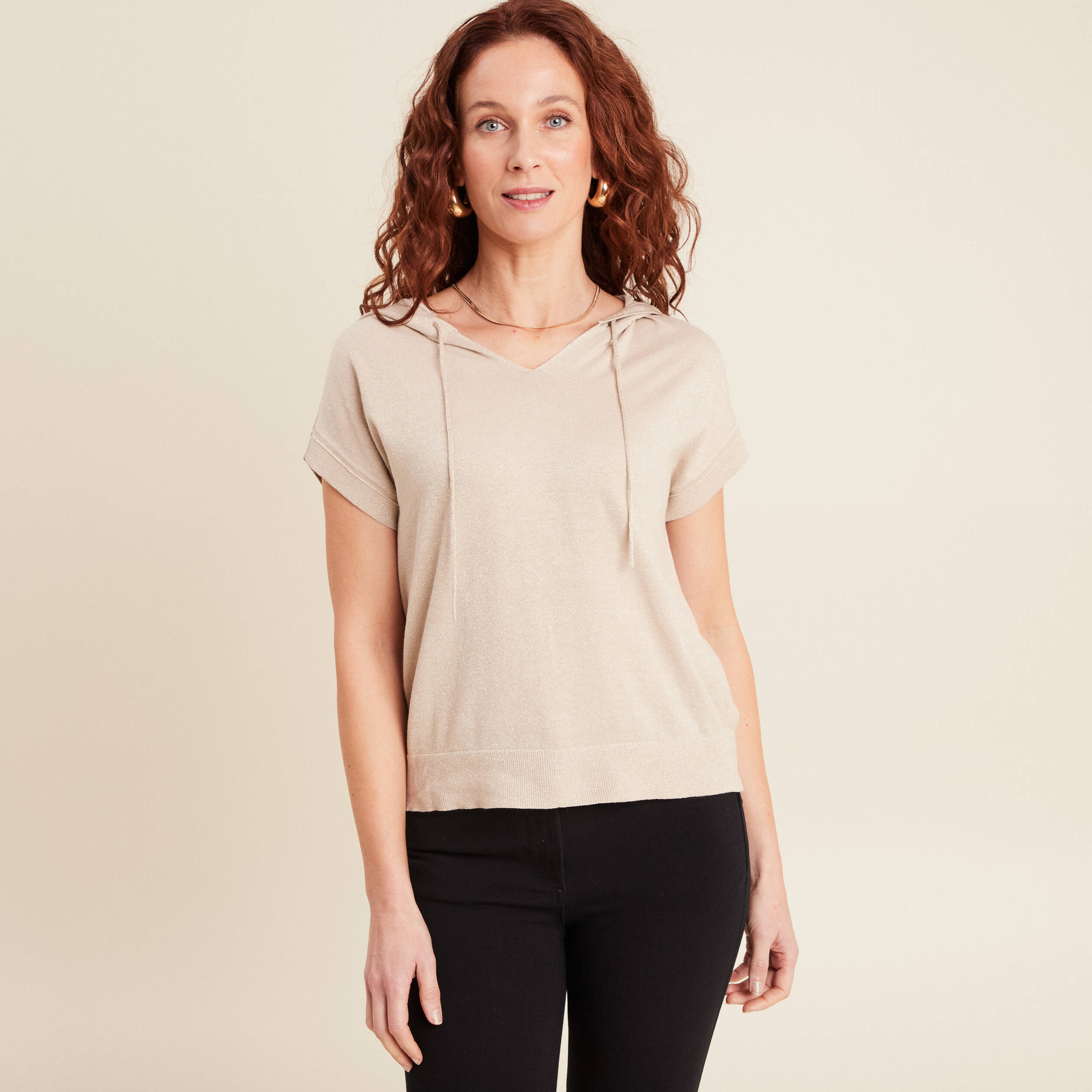 pull sans manches a capuche couleur or femme Pull sans manches à capuche couleur or femme