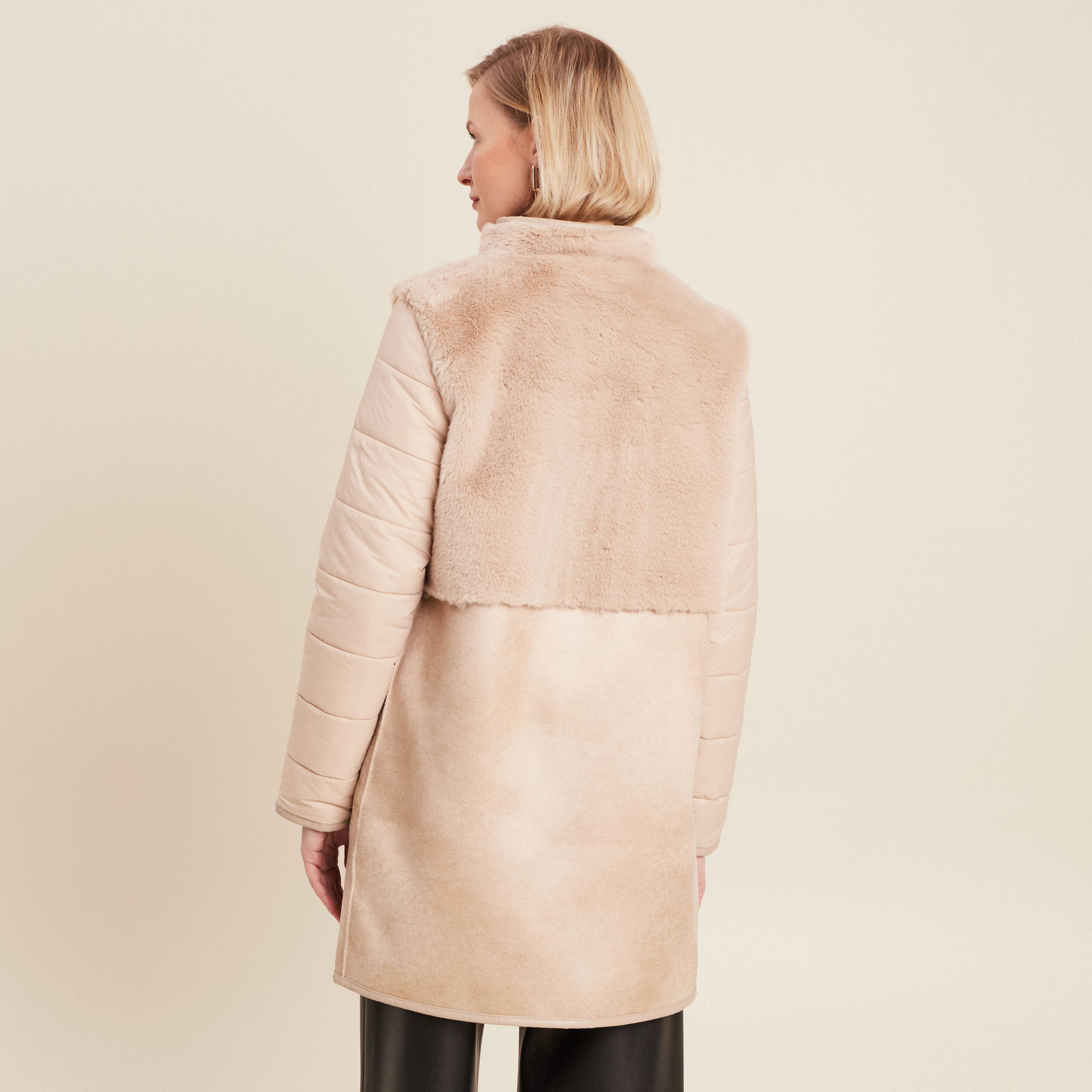 Manteau long su&eacute;dine sable femme