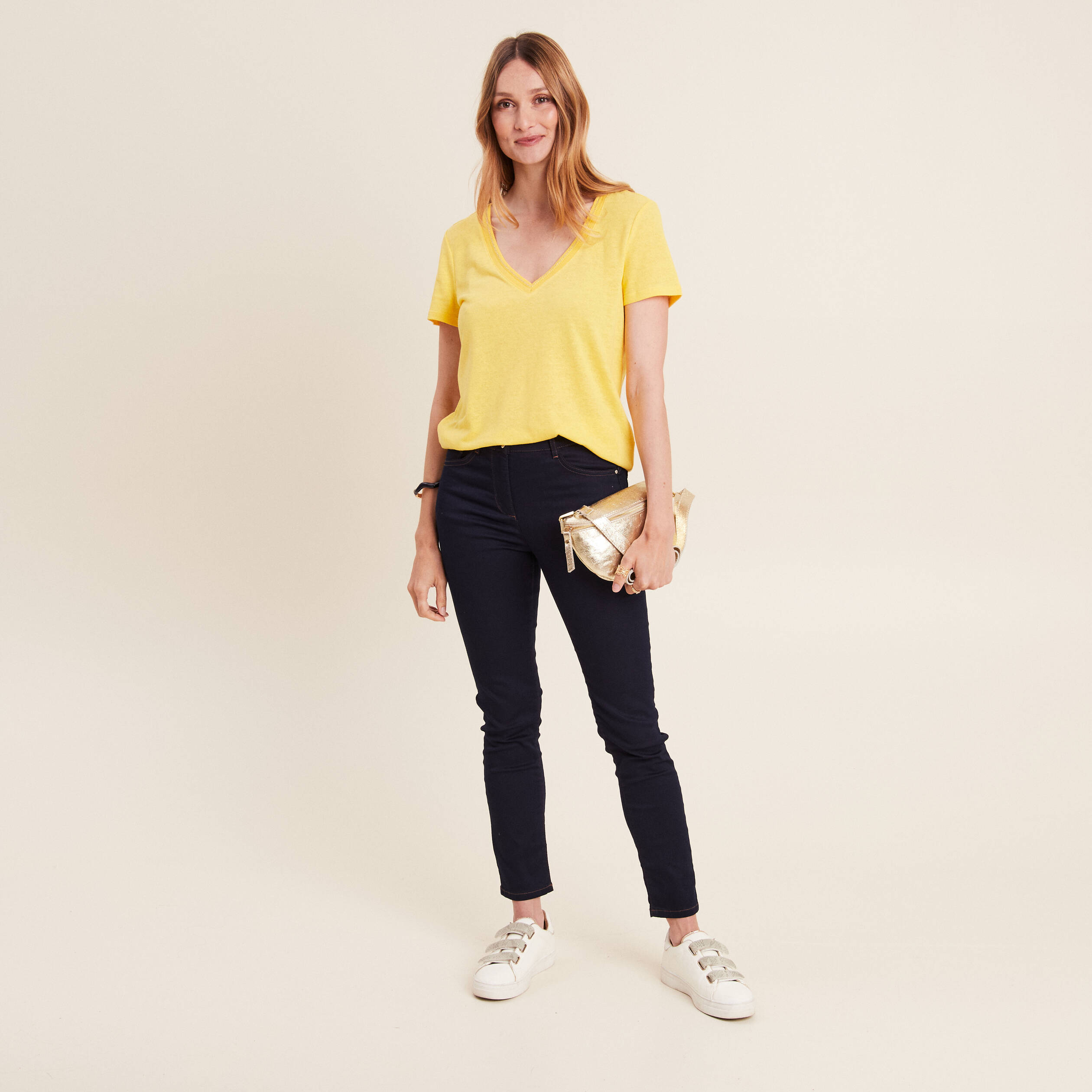 T-shirt manches courtes col en V jaune femme