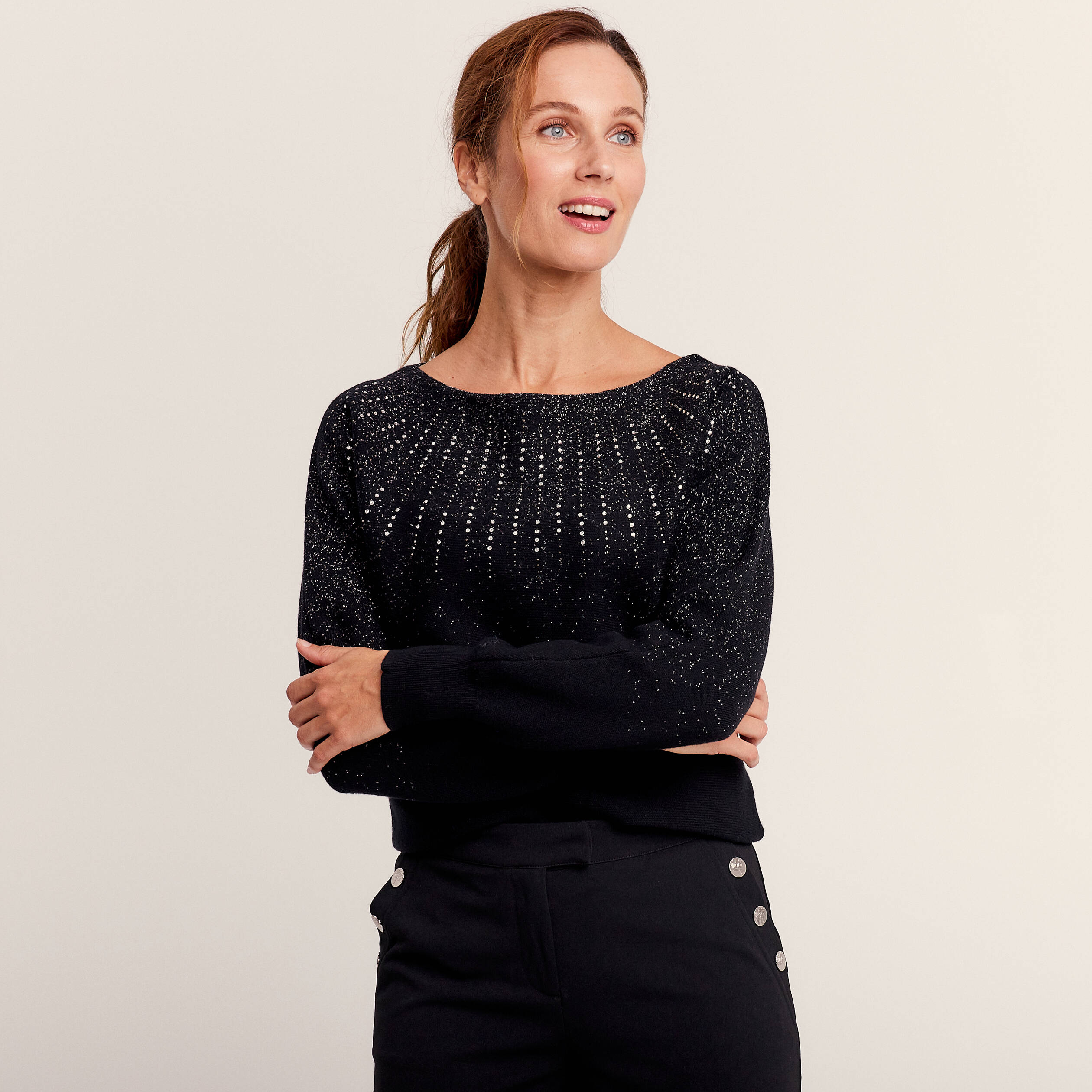 Pull manches longues à strass noir femme