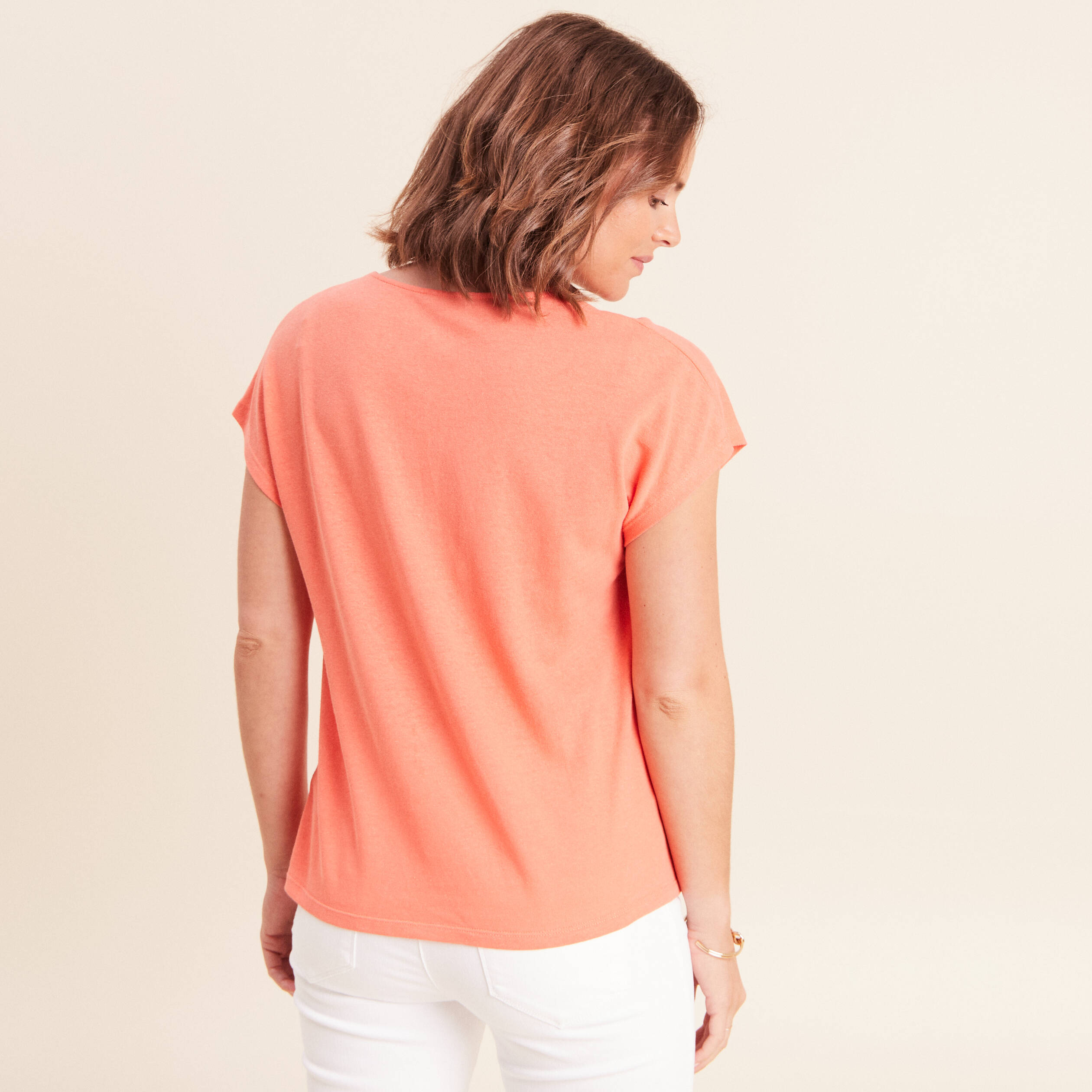 T-shirt col v manches courtes aspect lin orange fluo femme