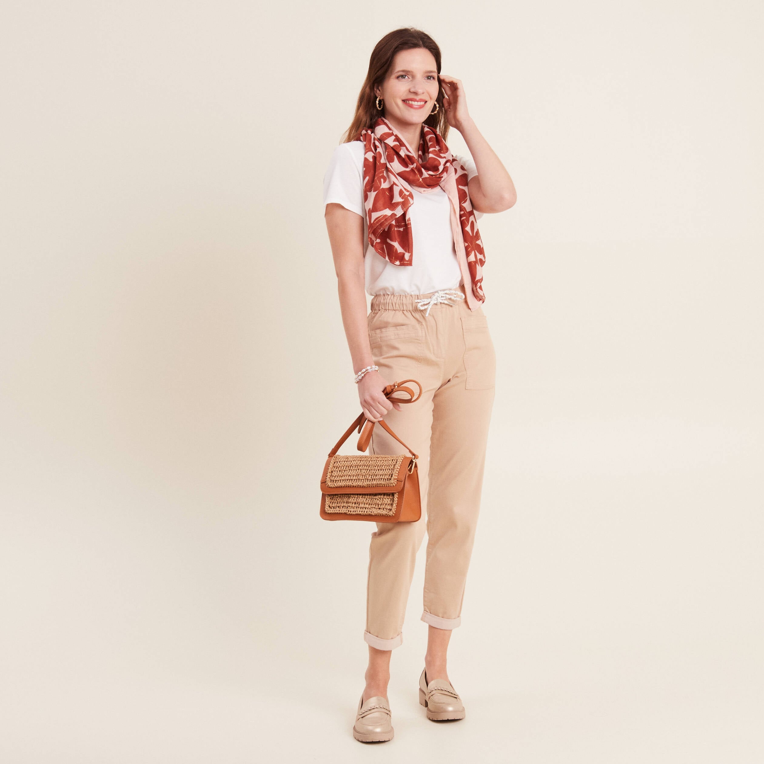 Pantalon coupe mom 7/8&egrave;me sable femme
