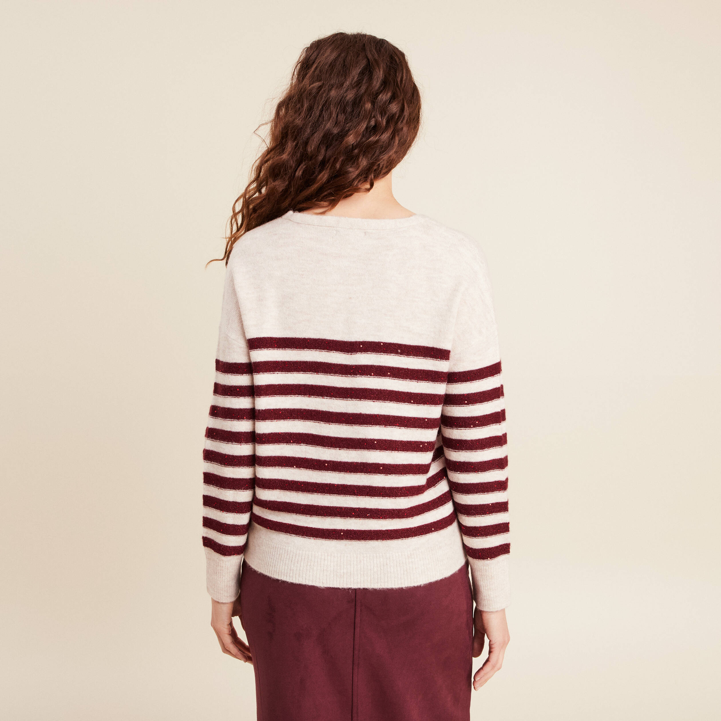 Pull Motif @ En Sequins - Taille M - Maille Fine Bordeaux Chiné - Occasion Très Bon état