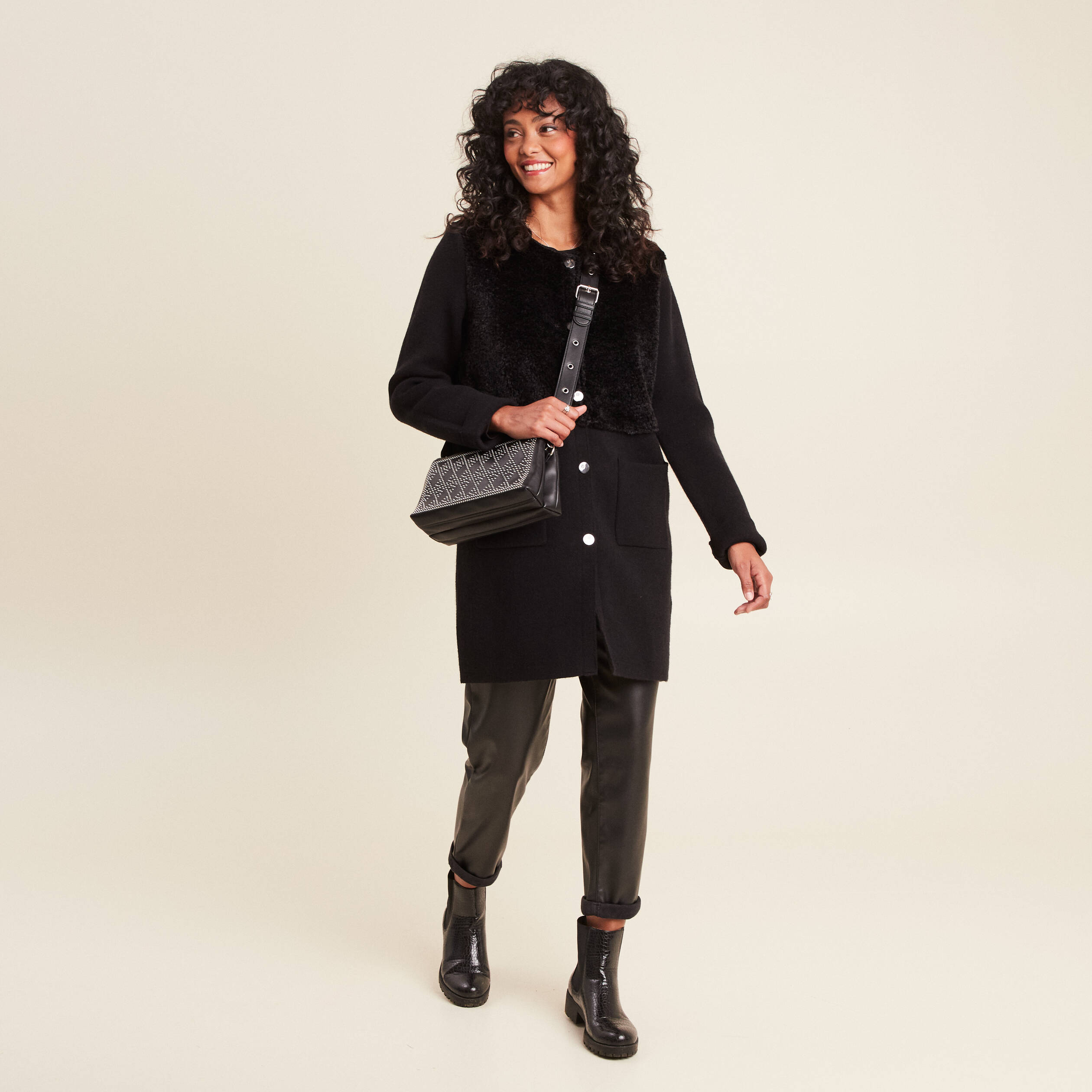 Gilet long droit bouclette noir femme Bréal