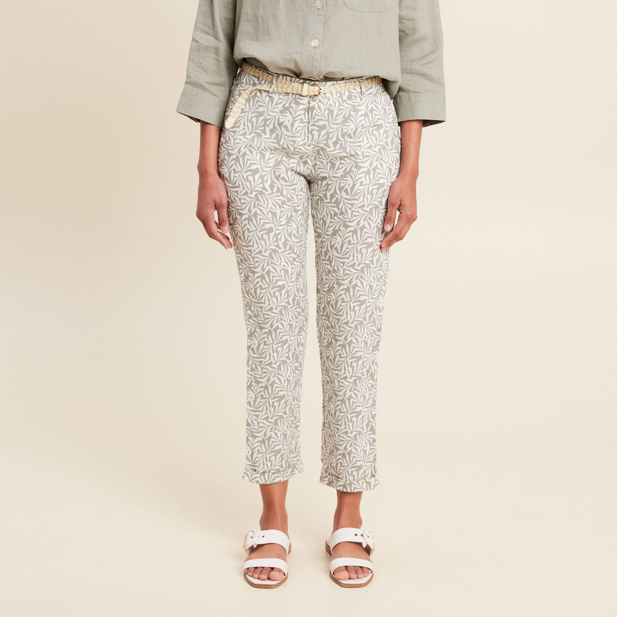 Pantalon à ceinture vert kaki femme