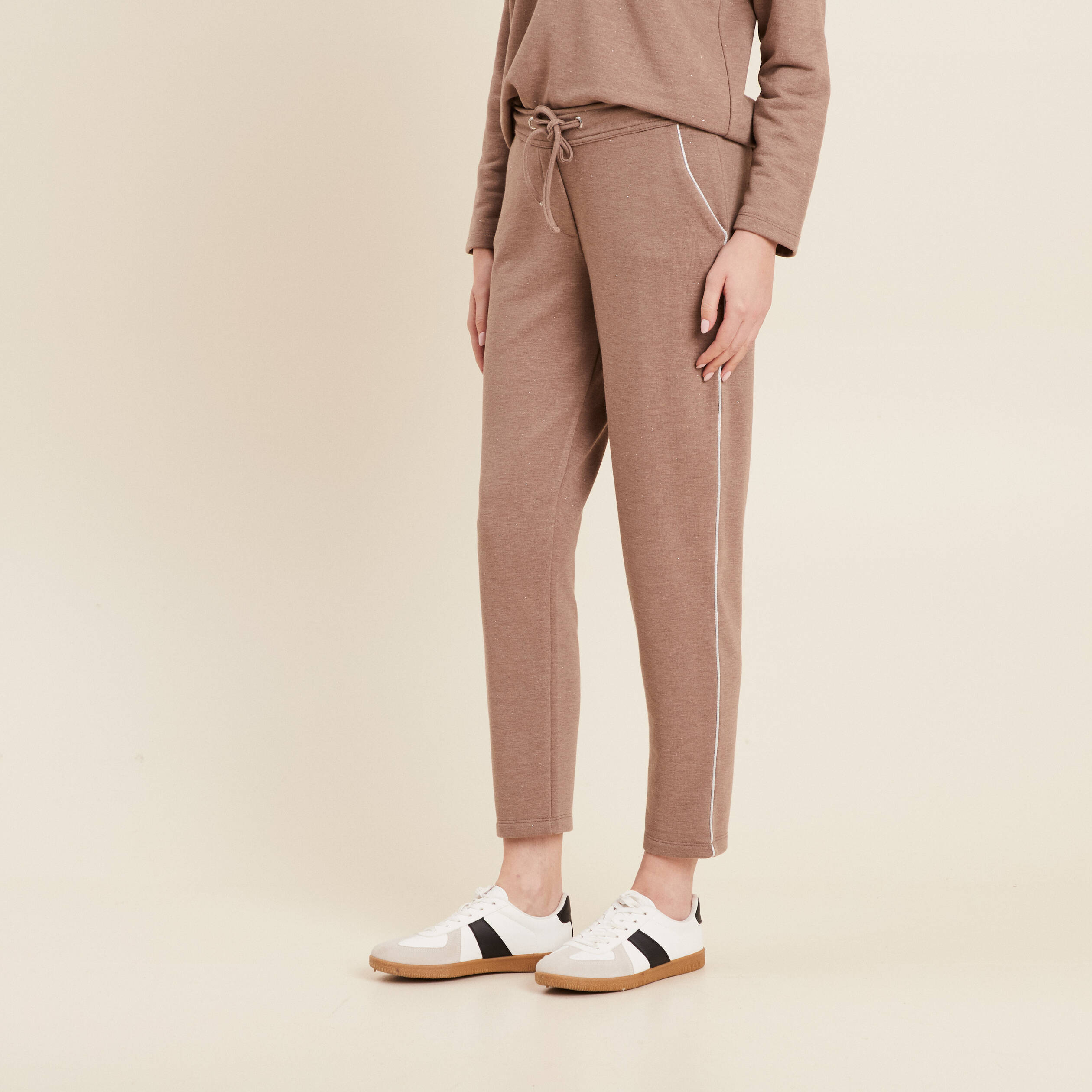 Pantalon jogging 7/8ème taupe femme