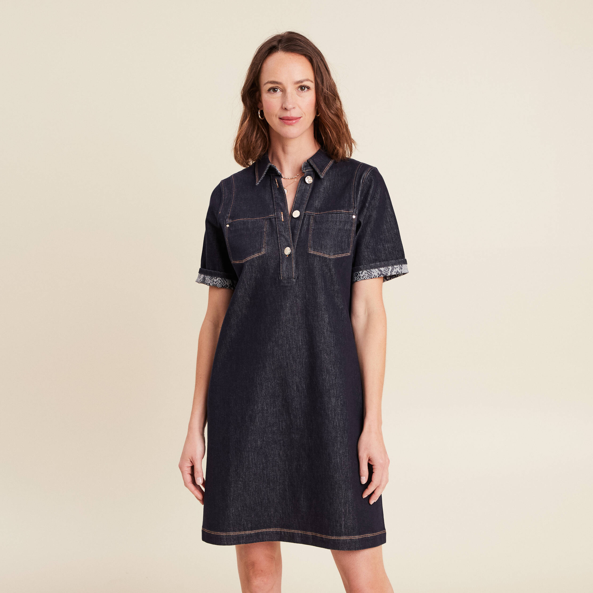robe courte droite en jean col chemise denim brut femme robe courte droite en jean col chemise denim brut femme