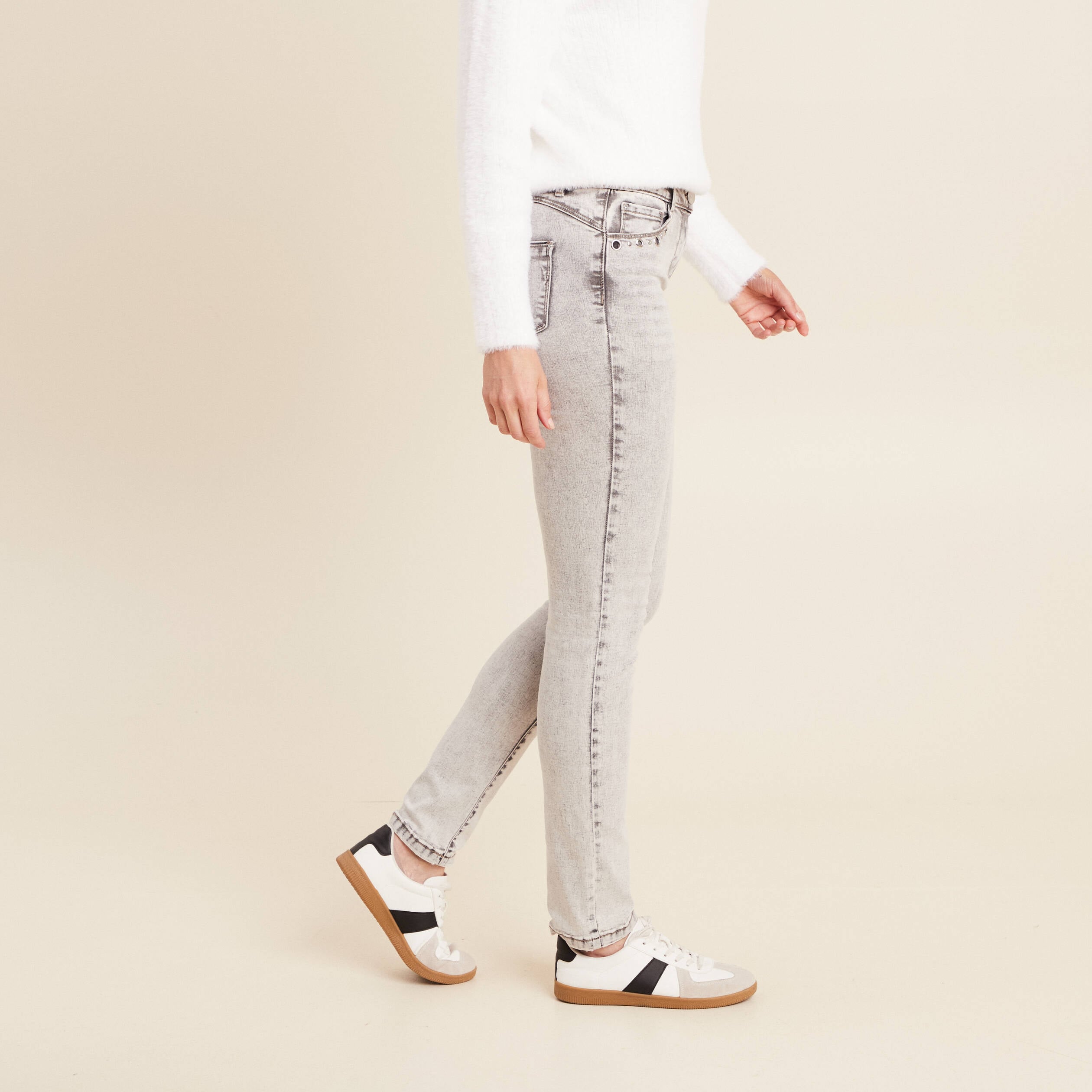 Jean ajust&eacute; taille bascul&eacute;e denim snow gris femme