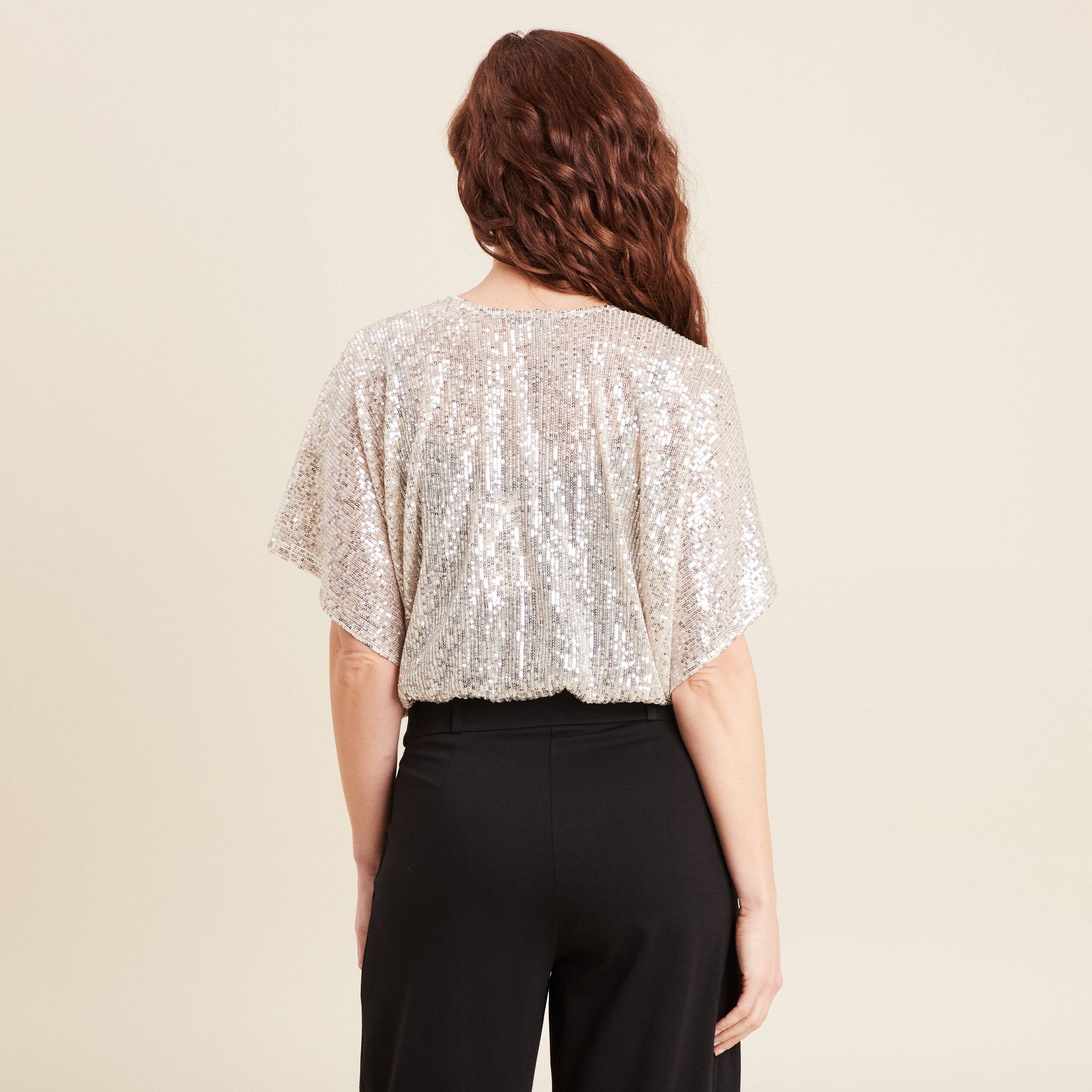 Veste kimono courte sequins couleur or femme