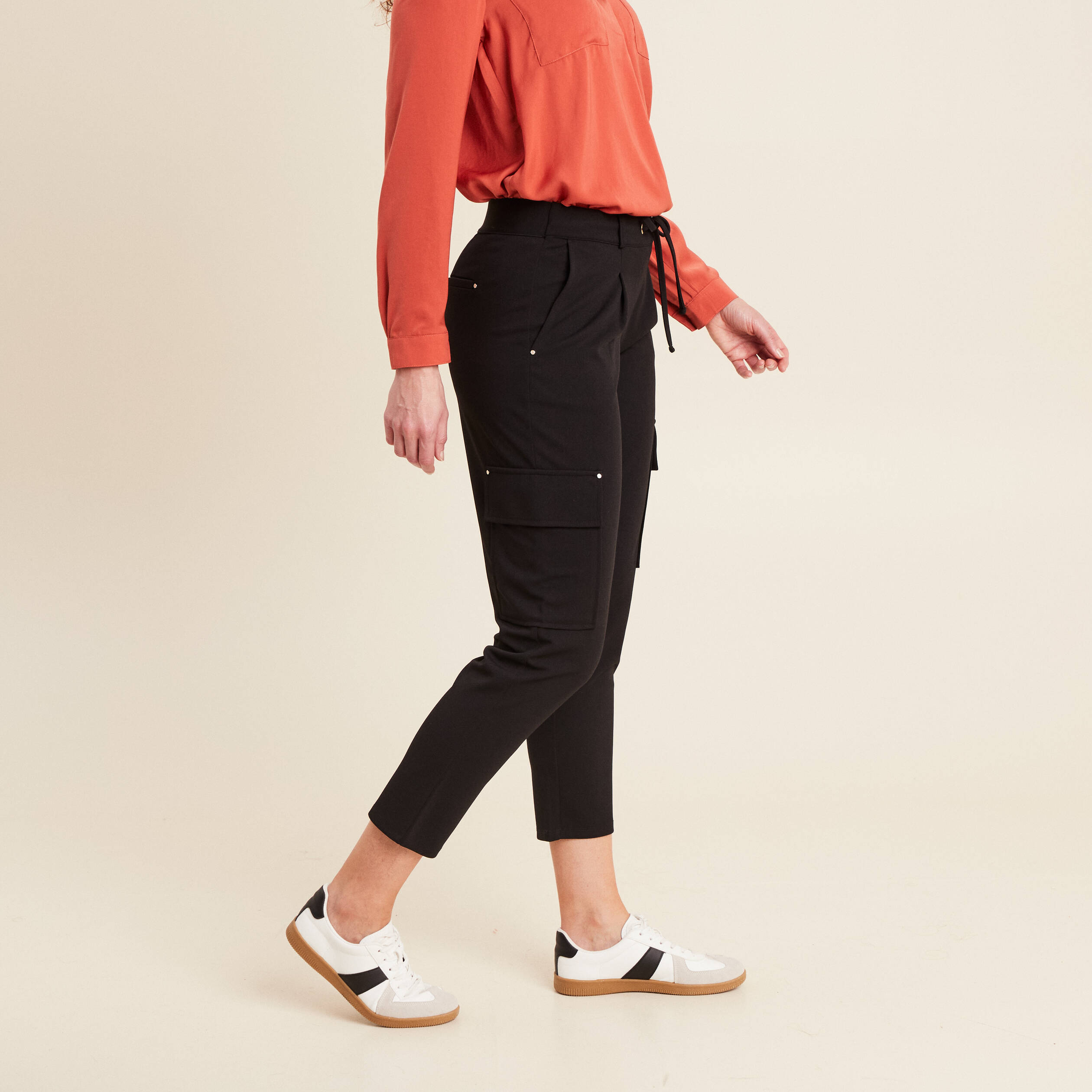 Pantalon cargo flou noir femme