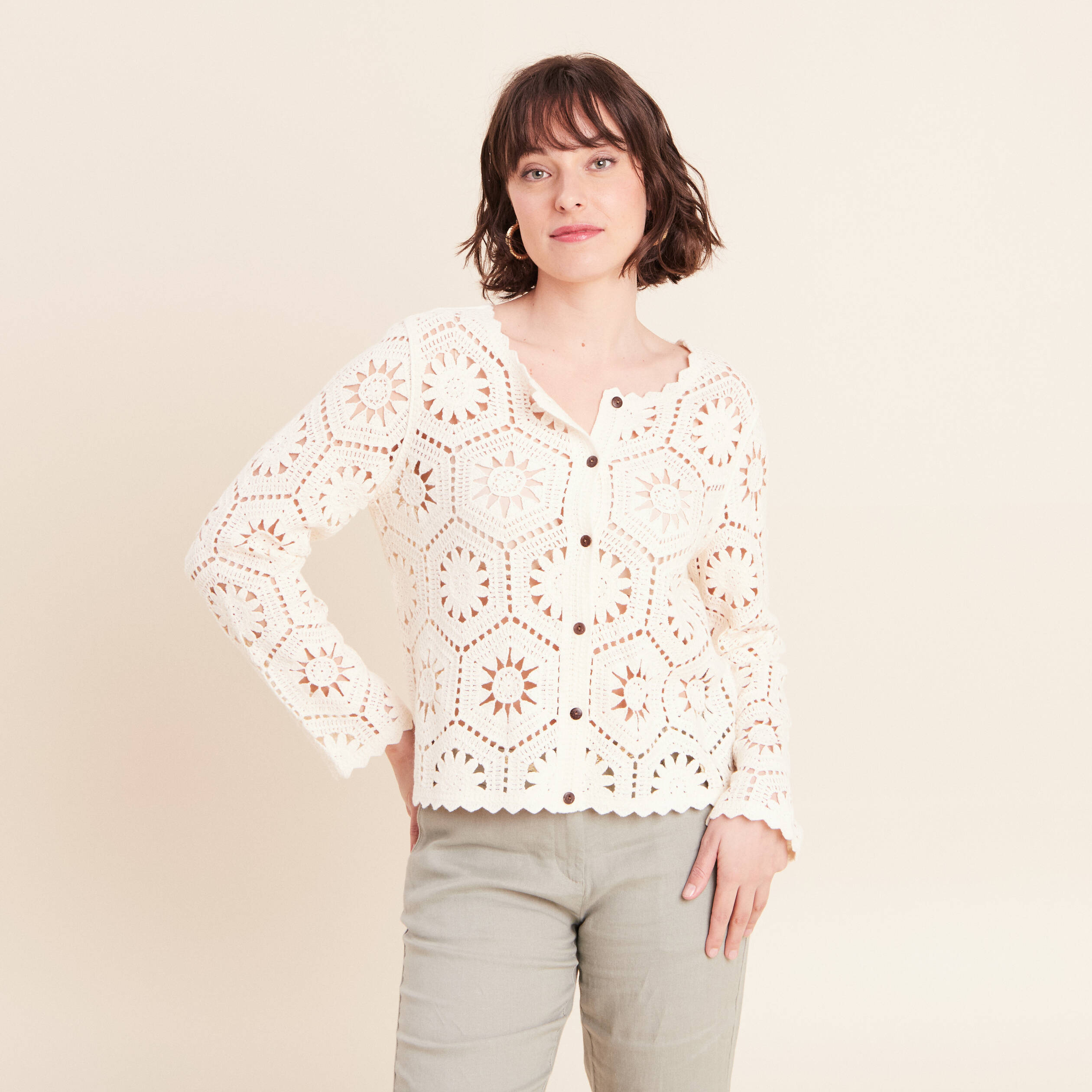 Gilet manches longues aspect dentelle ecru femme