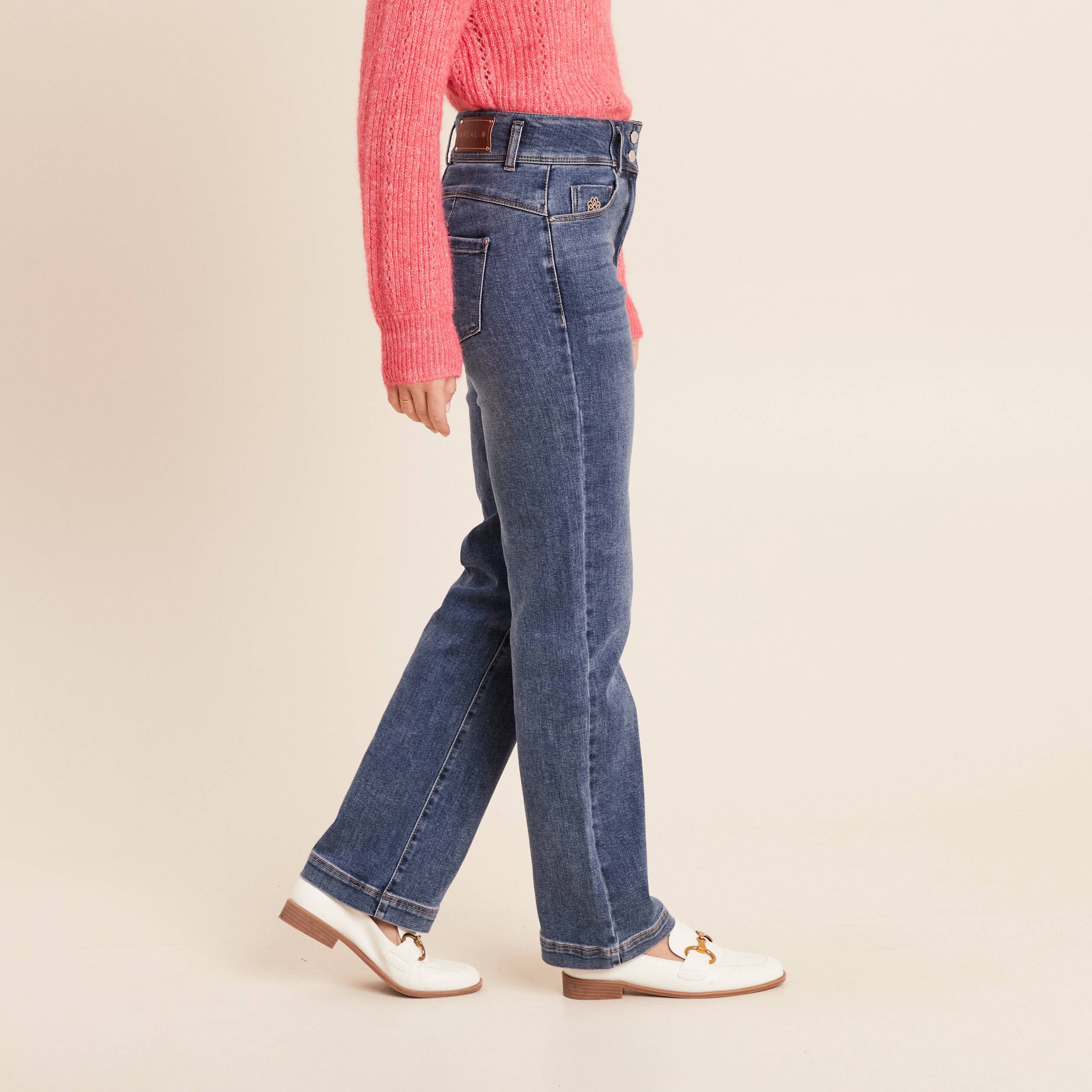 Jean coupe droite taille haute denim stone femme