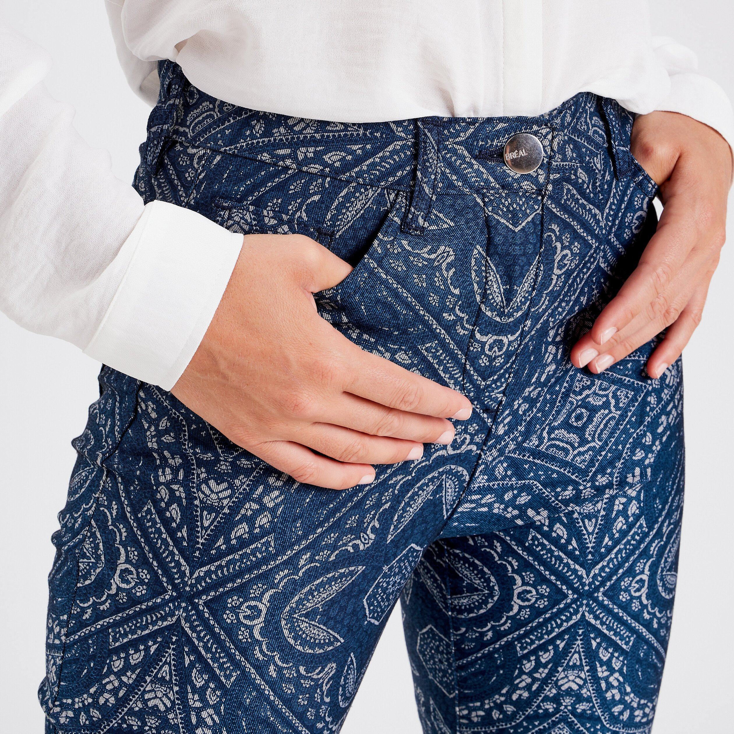 Pantalon ajusté bleu foncé femme