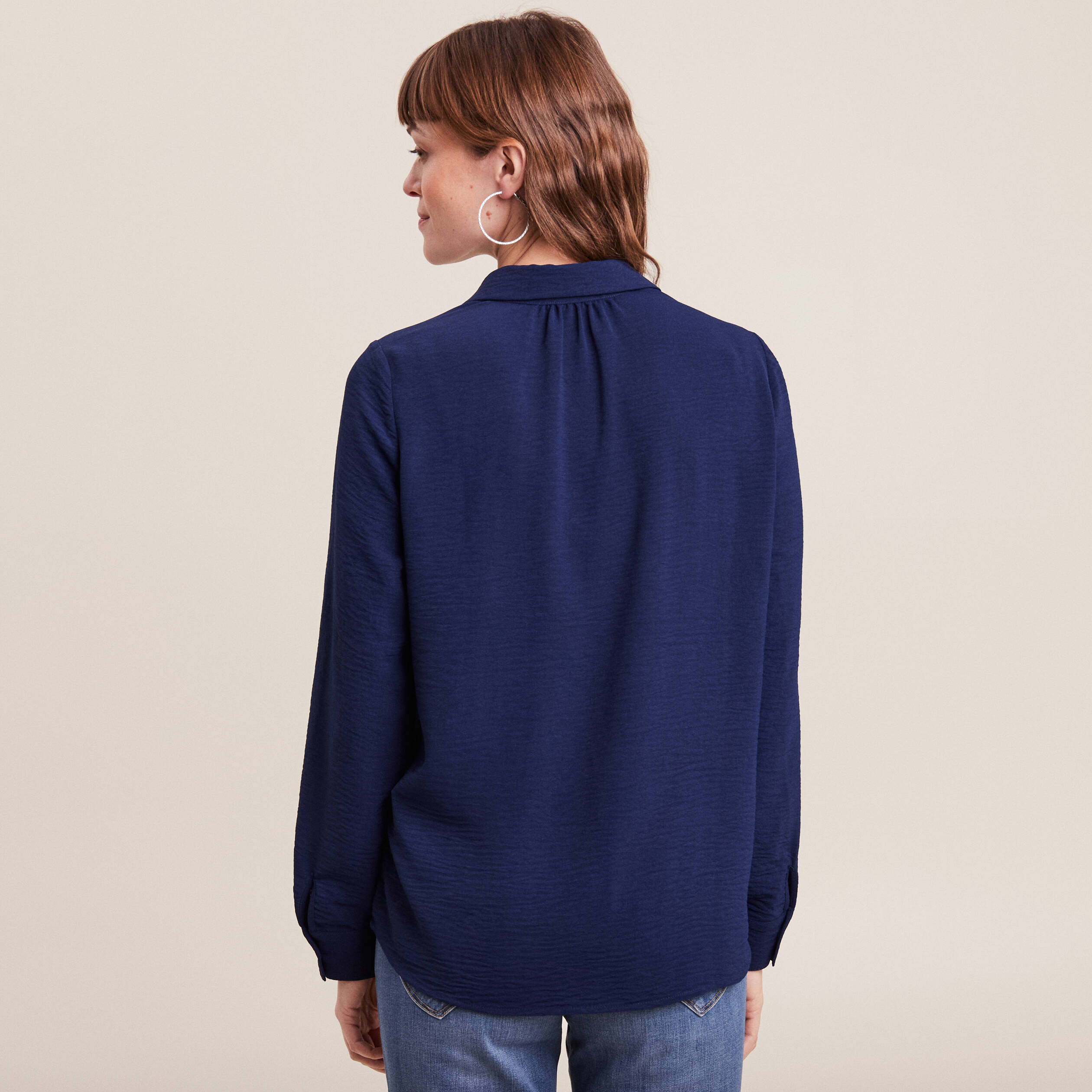 chemise a manches longues bleu marine femme Chemise à manches longues bleu marine femme