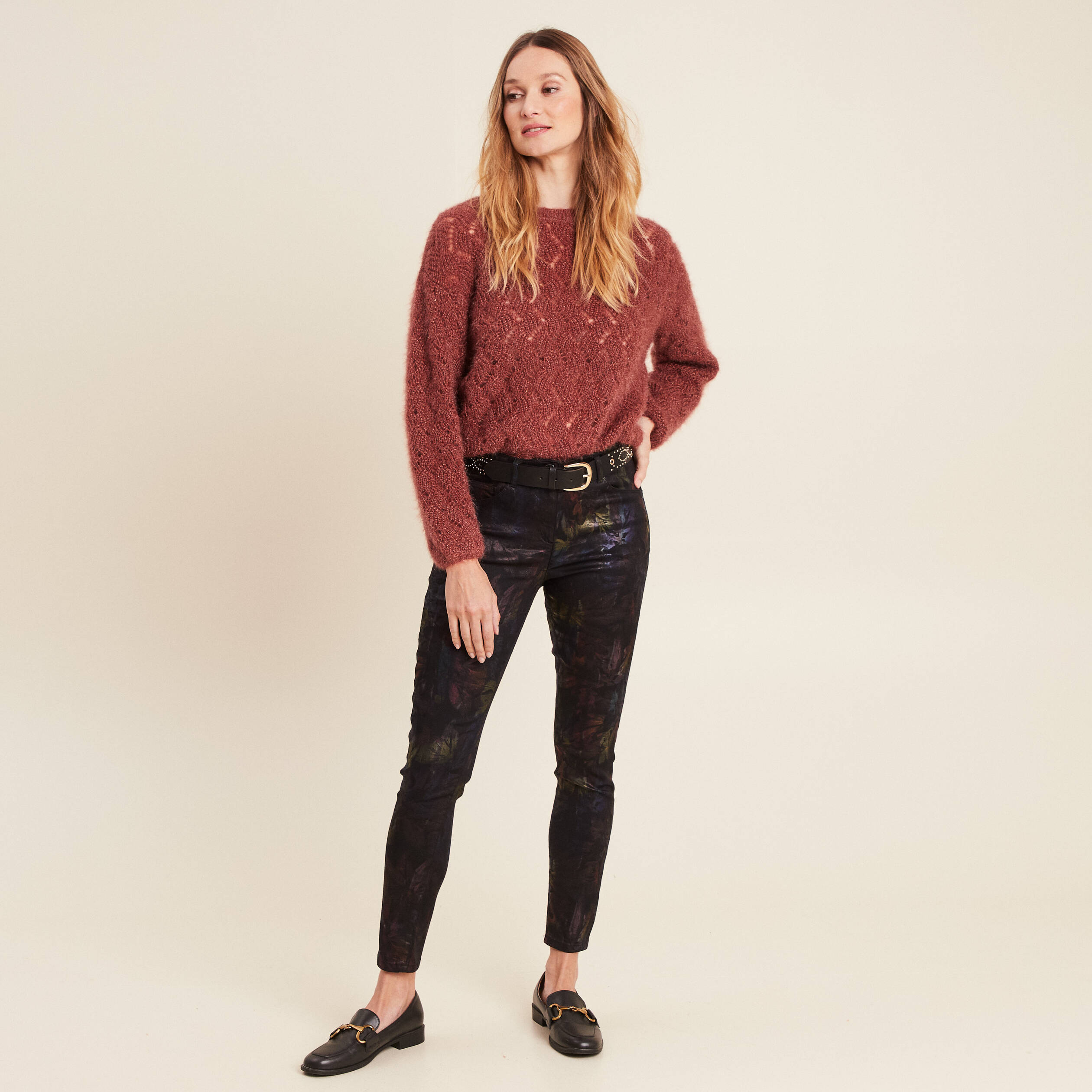 Pantalon ajusté enduit 7/8ème multicolore femme