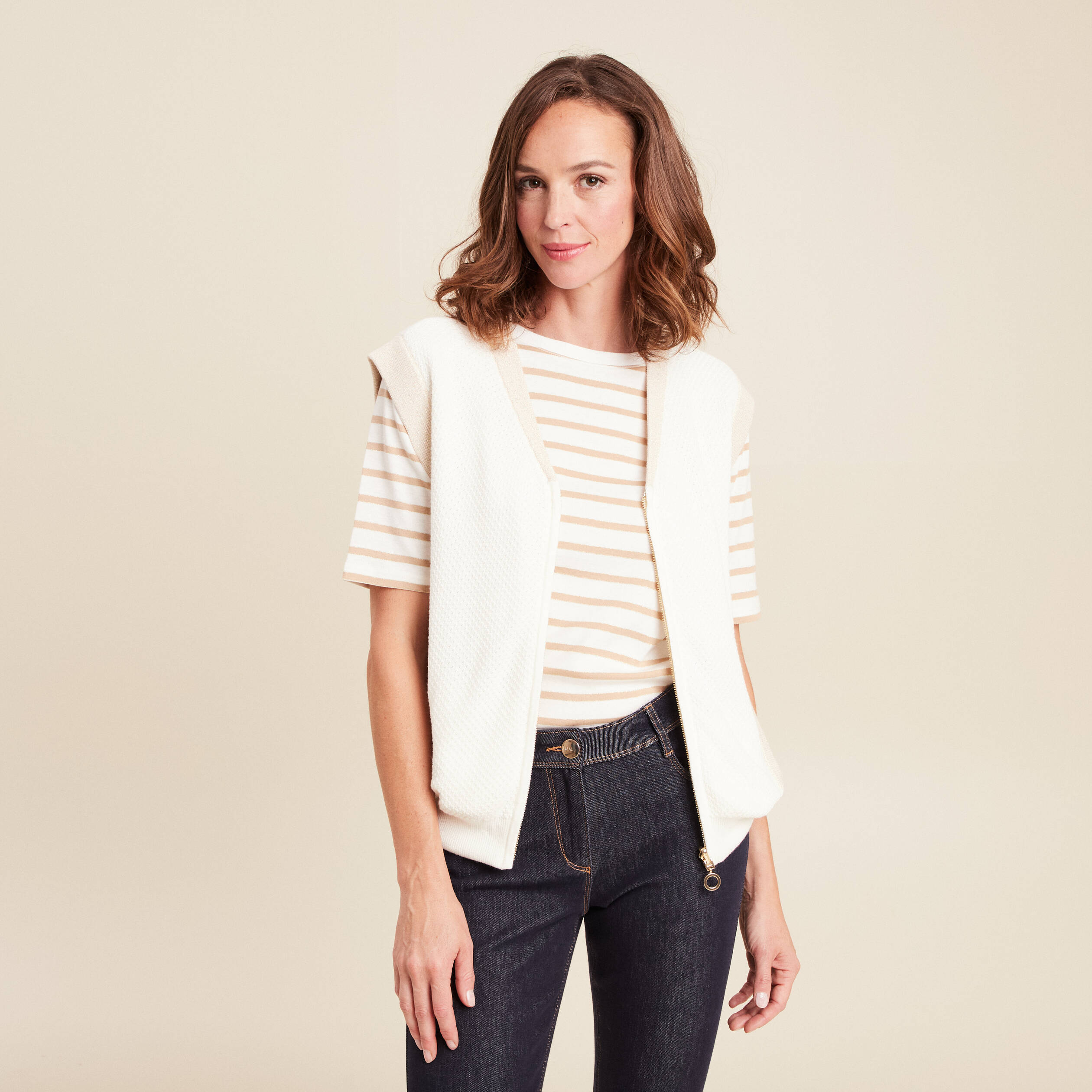 gilet reversible sans manches en coton ecru femme gilet réversible sans manches en coton ecru femme