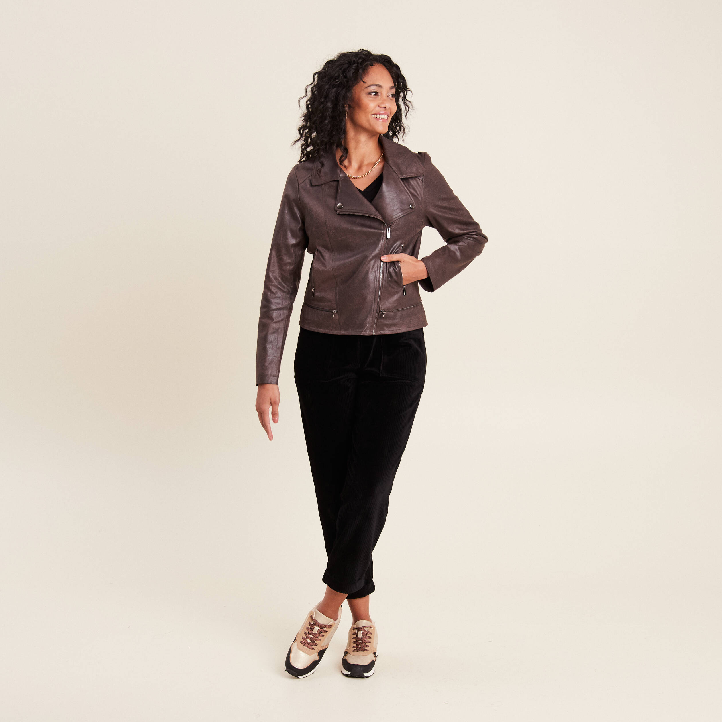 veste esprit motard zippee marron fonce femme Veste esprit motard zippée marron foncé femme