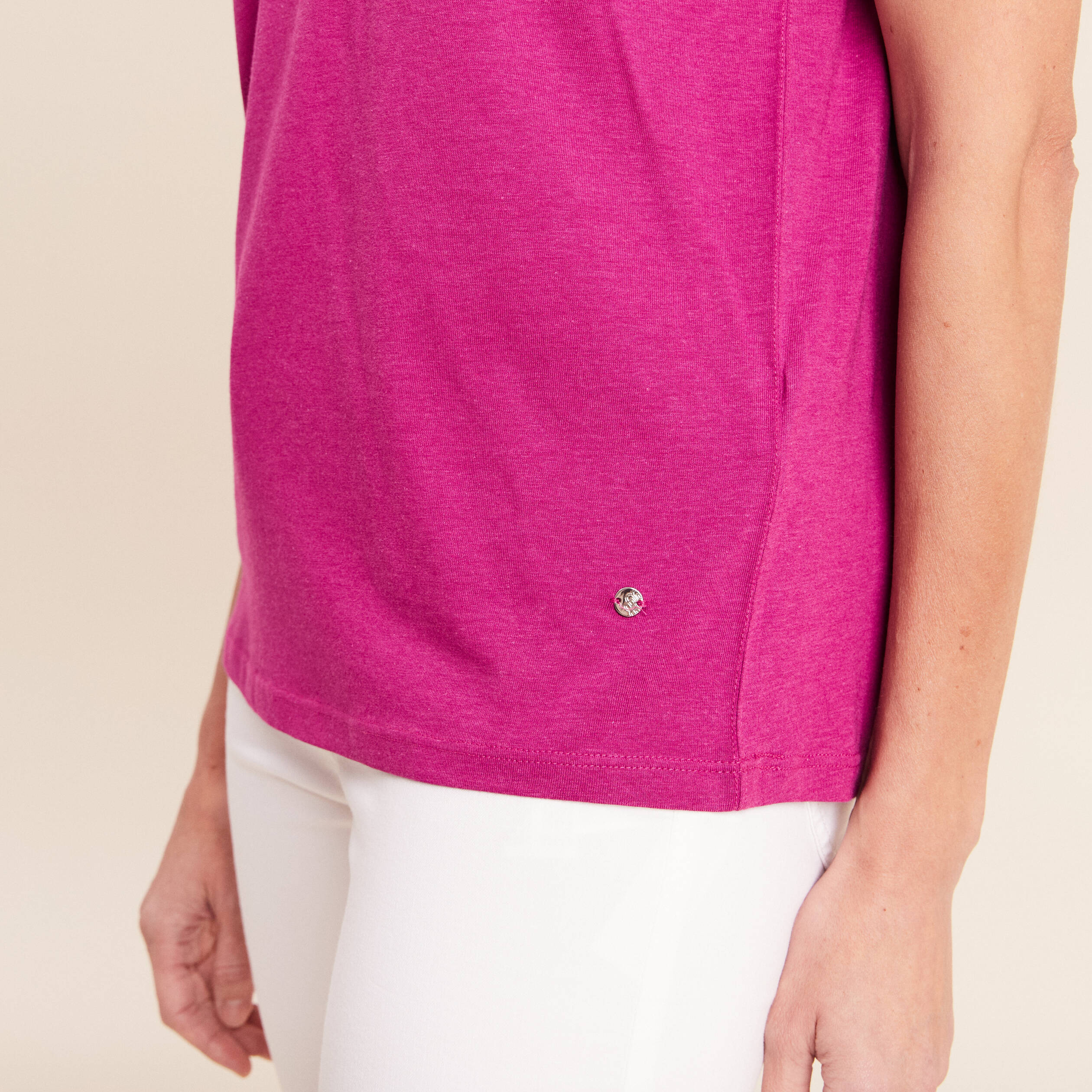 T-shirt col v manches courtes violet femme