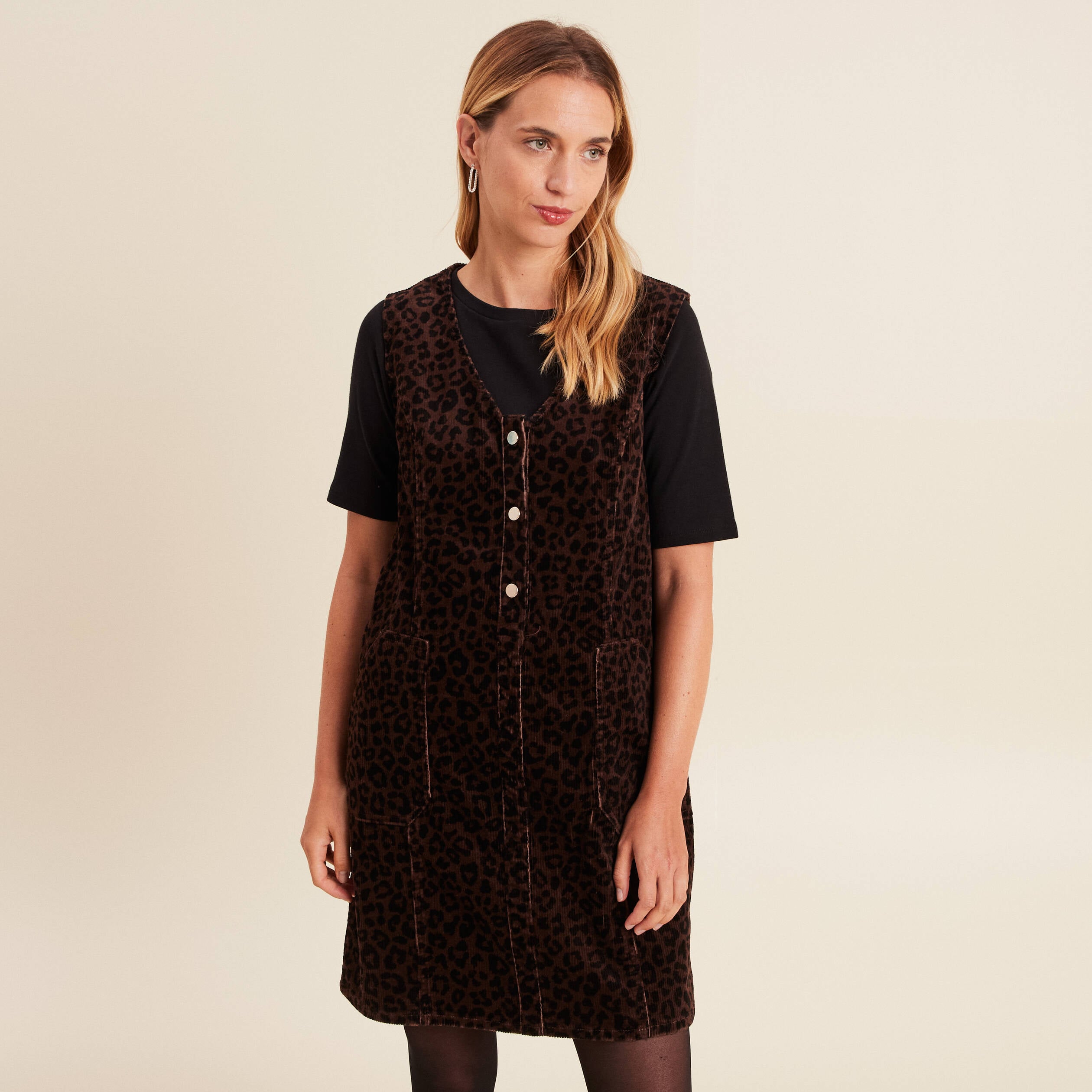 Robe droite courte sans manches velours marron cognac femme