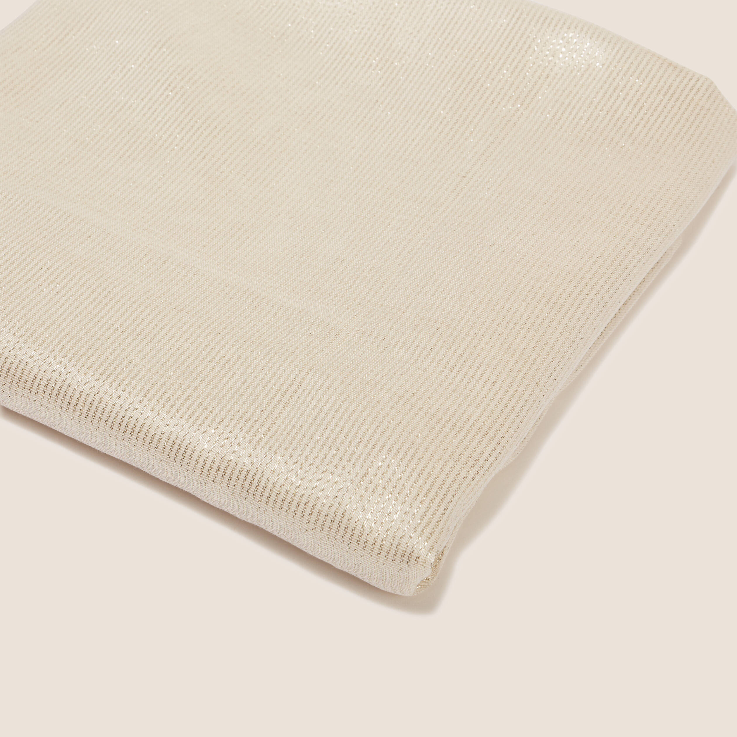 Foulard brillant &agrave; franges ecru femme