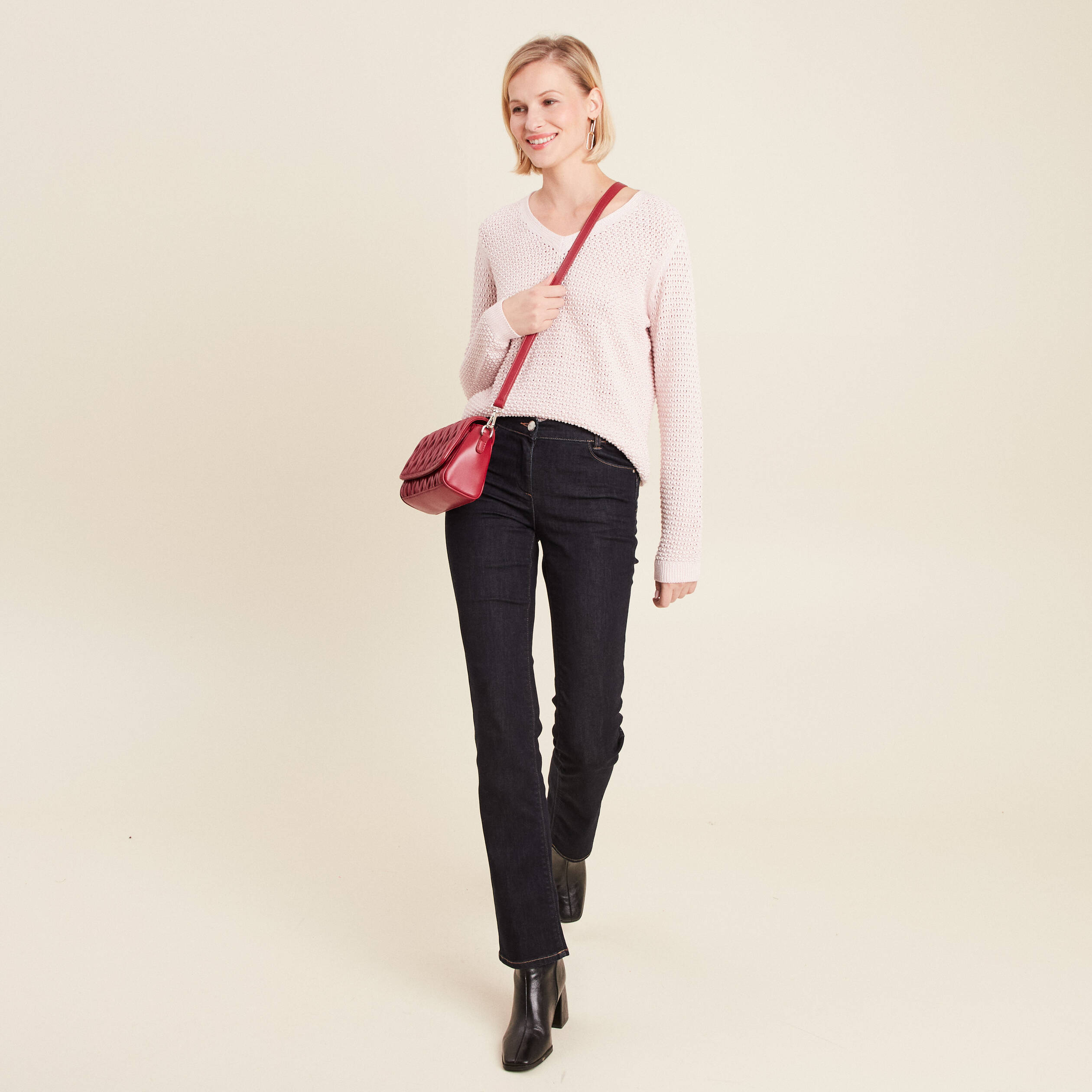 pull manches longues col en v rose clair femme Pull manches longues col en V rose clair femme