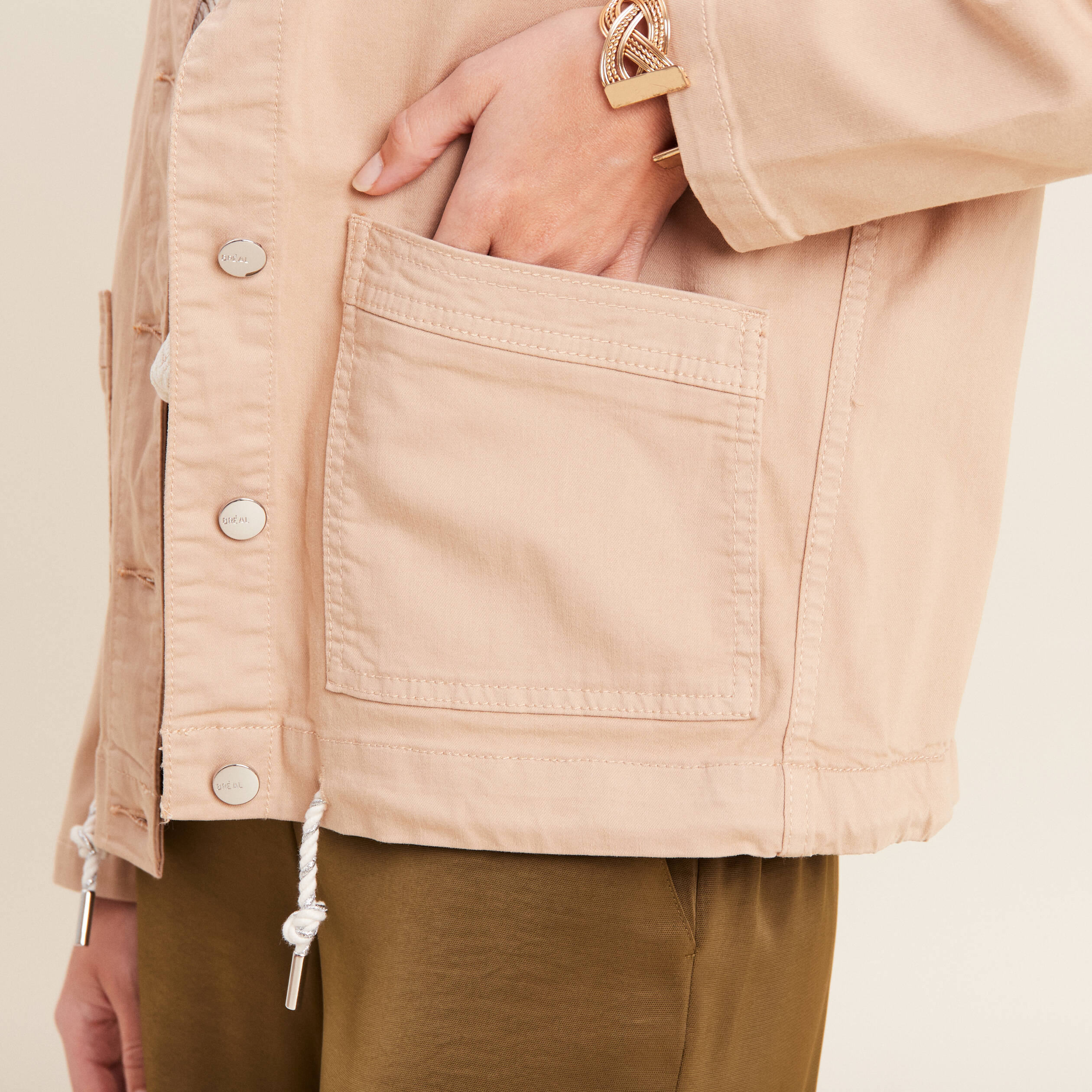 Blouson droit boutonné sable femme
