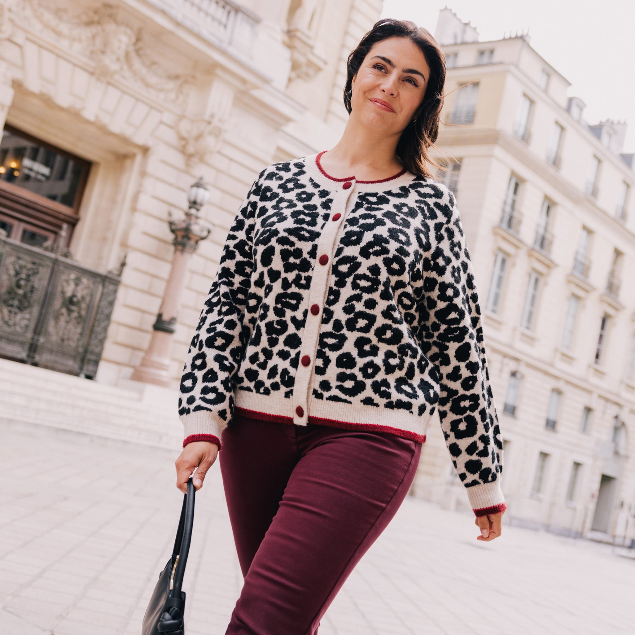 Gilet jacquard col rond manches longues marron femme