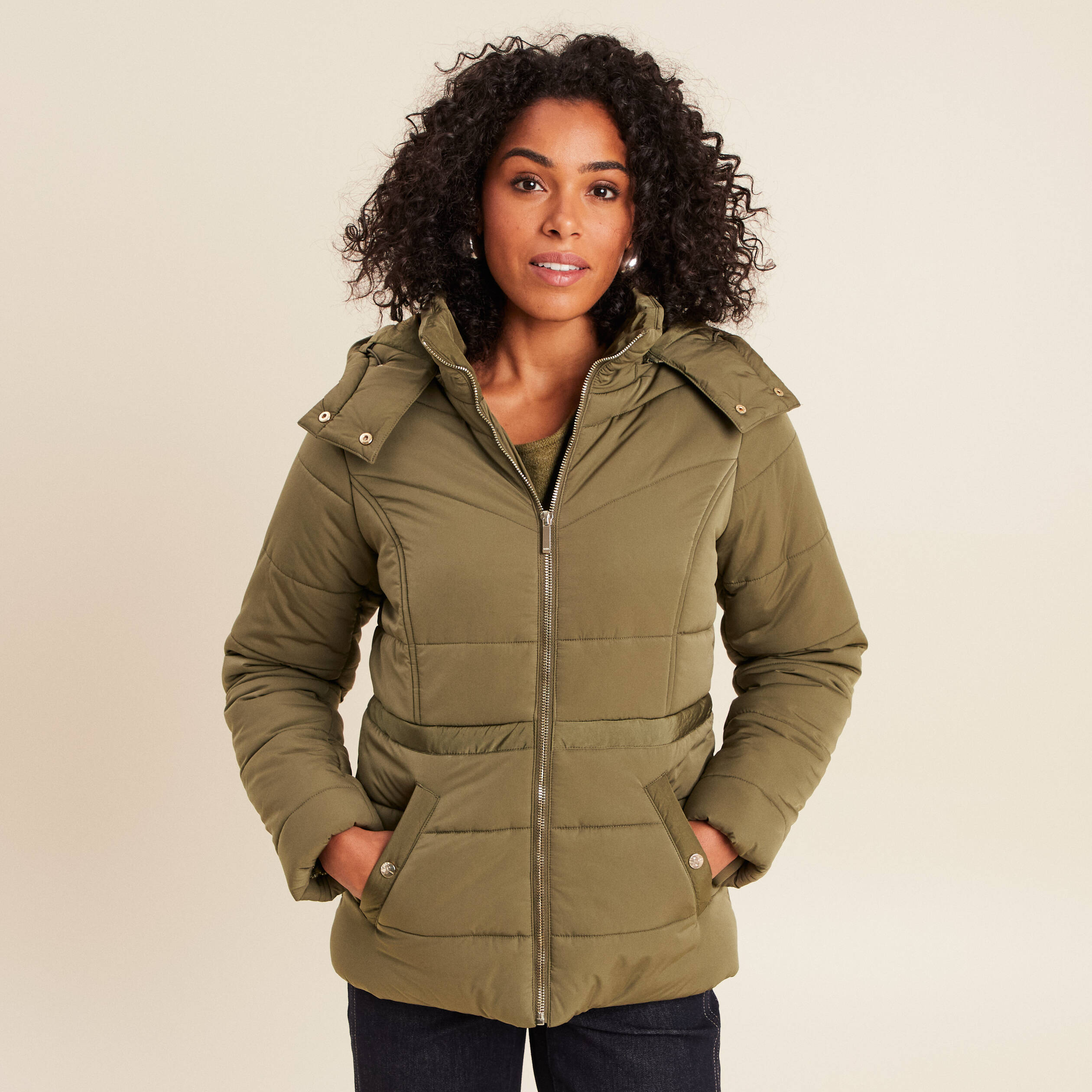 Doudoune cintrée courte à capuche vert kaki femme Bréal